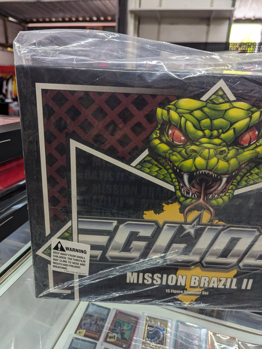 G.I. Joe: Collectors Club Mission: Brazil 2011 Convention Set FRENLY BRICKS - Open 7 Days