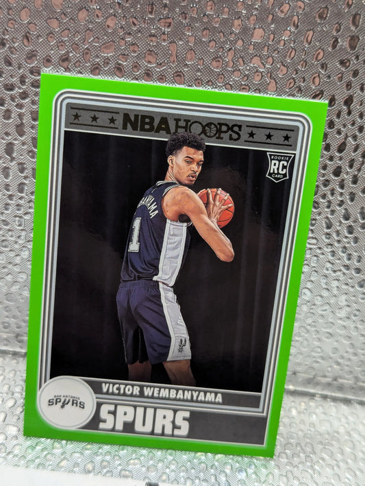 2023 / 24 PANINI NBA HOOPS NEON GREEN ROOKIE VICTOR WEMBANYAMA SPURS 298 FRENLY BRICKS - Open 7 Days