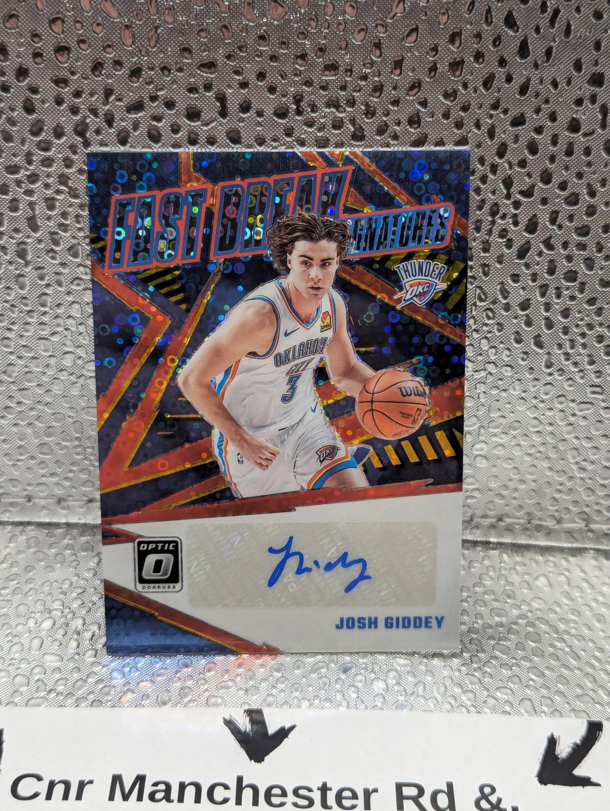 2023-24 Optic Fastbreak Signatures Gold Josh Giddey Auto 1/10 FRENLY BRICKS - Open 7 Days