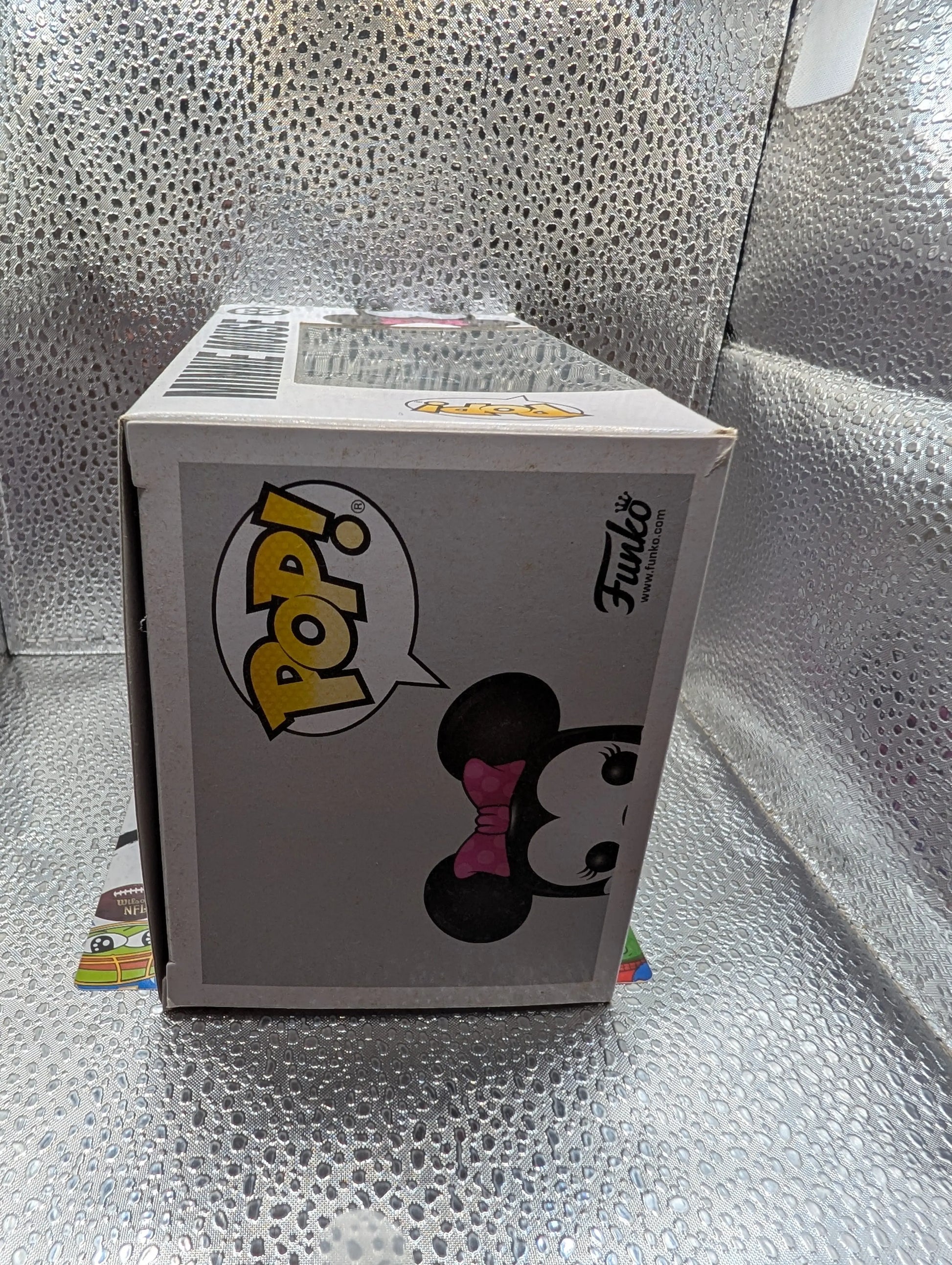 Disney Minnie Mouse Diamond Glitter Exclusive Pop! Vinyl Figure 23 FRENLY BRICKS - Open 7 Days