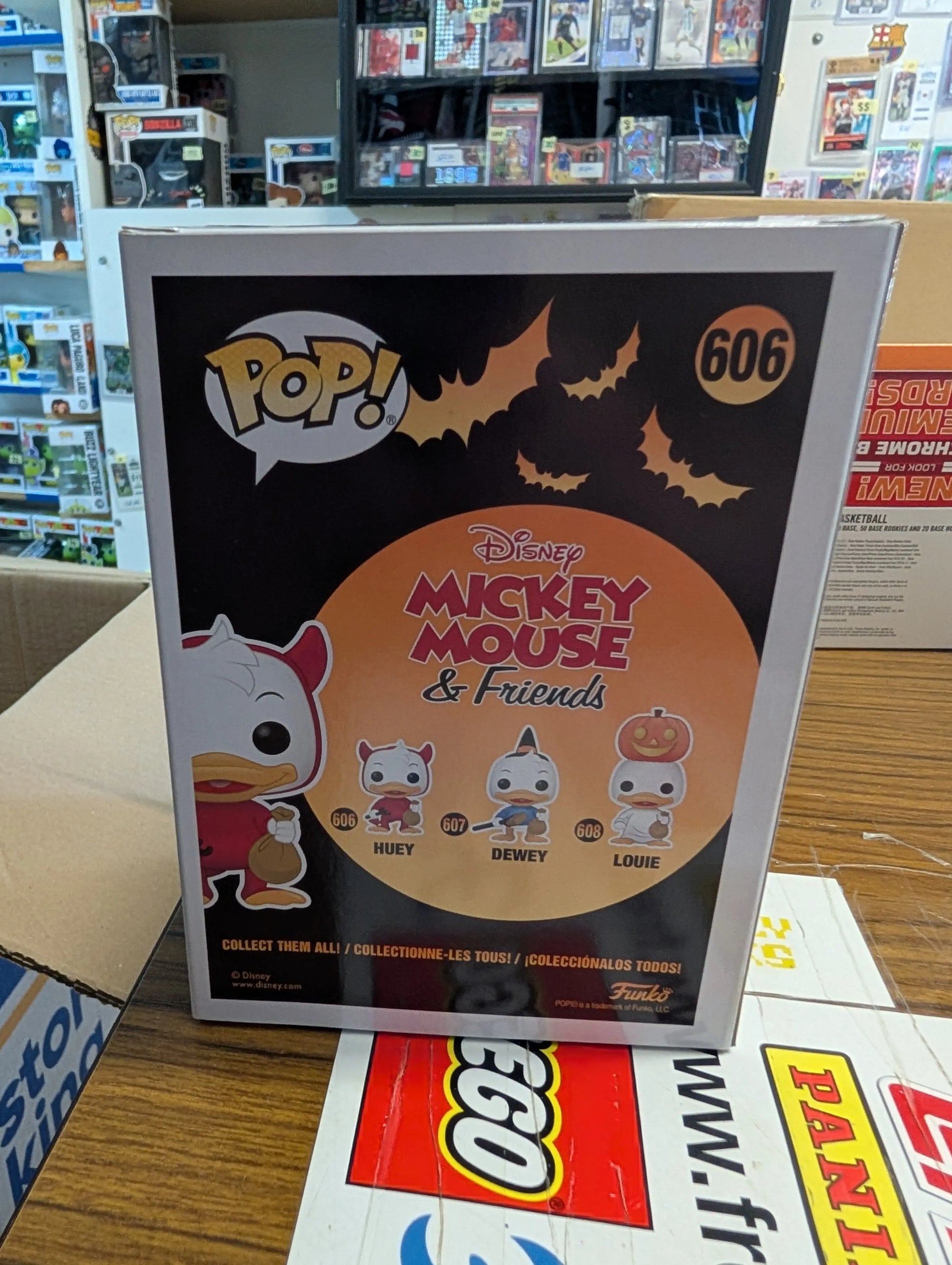 Mickey Mouse & Friends Huey Funko Shop Exclusive Pop! Vinyl Figure #606 FRENLY BRICKS - Open 7 Days
