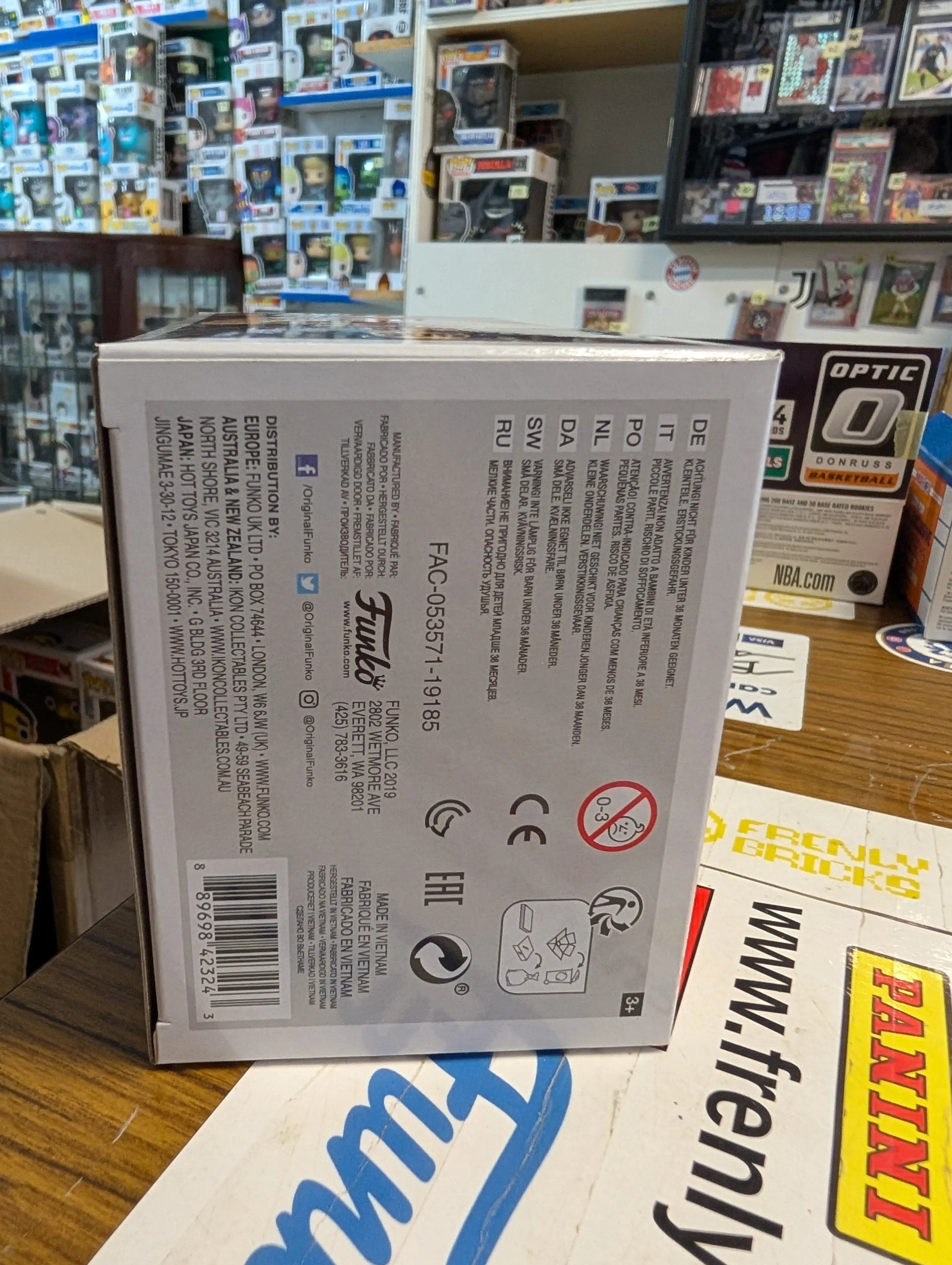 Mickey Mouse & Friends Huey Funko Shop Exclusive Pop! Vinyl Figure #606 FRENLY BRICKS - Open 7 Days