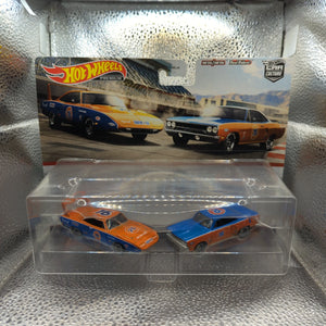 Hot Wheels Car Culture 2 Pack Set 1970 Plymouth Superbird Roadrunner Mopar FRENLY BRICKS - Open 7 Days