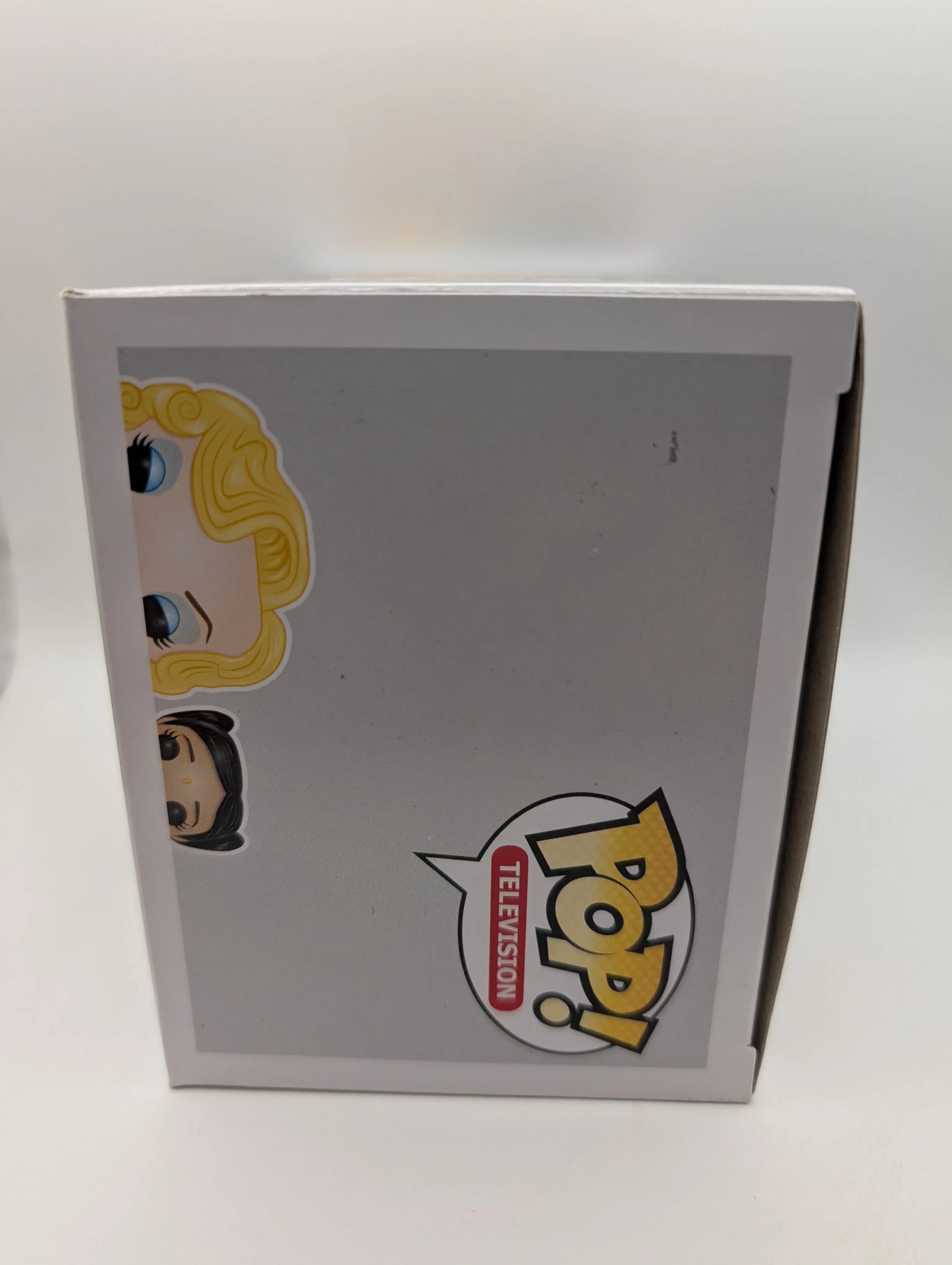 FUNKO POP! AMERICAN HORROR STORY FREAK SHOW ELSA MARS & MA PETITE FRENLY BRICKS - Open 7 Days