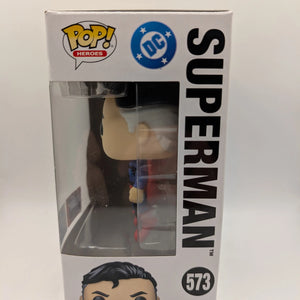 DC Comics - Superman Retro Comic (Flying) Pop! 2025 NYCC Vinyl Figure (RS) #573 FRENLY BRICKS - Open 7 Days