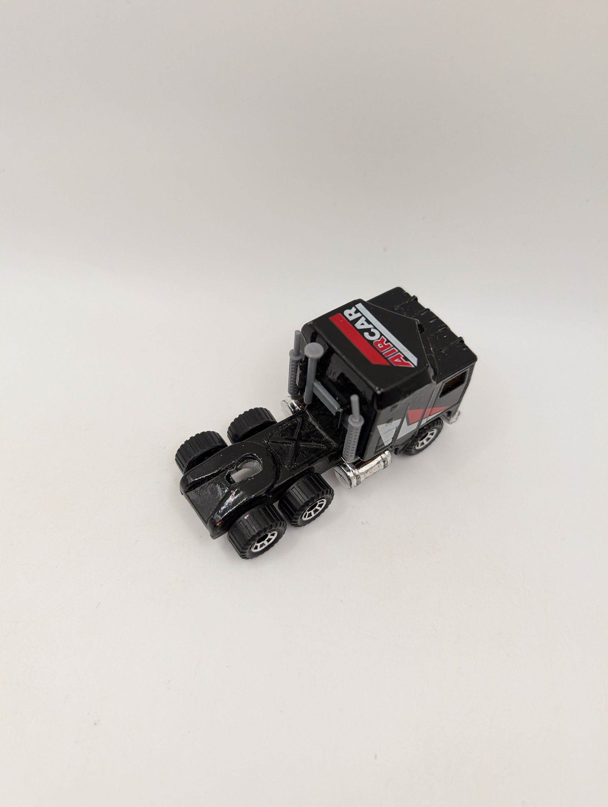Matchbox 1981 Kenworth Truck Hauler Air Car Black Diecast 1:90 Thailand Semi FRENLY BRICKS - Open 7 Days