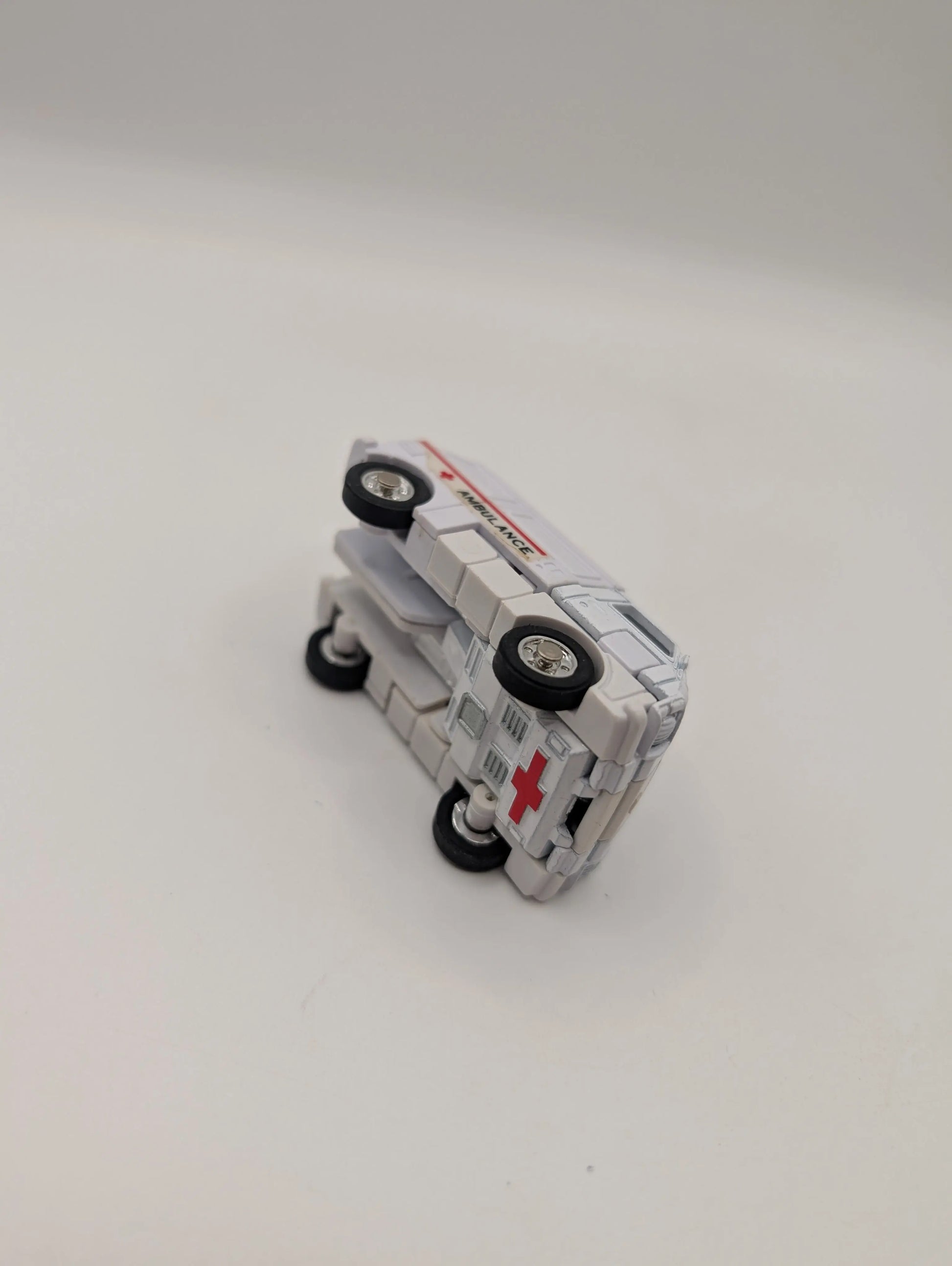 1983 Tonka GoBots Ambulance Van Transformers FRENLY BRICKS - Open 7 Days