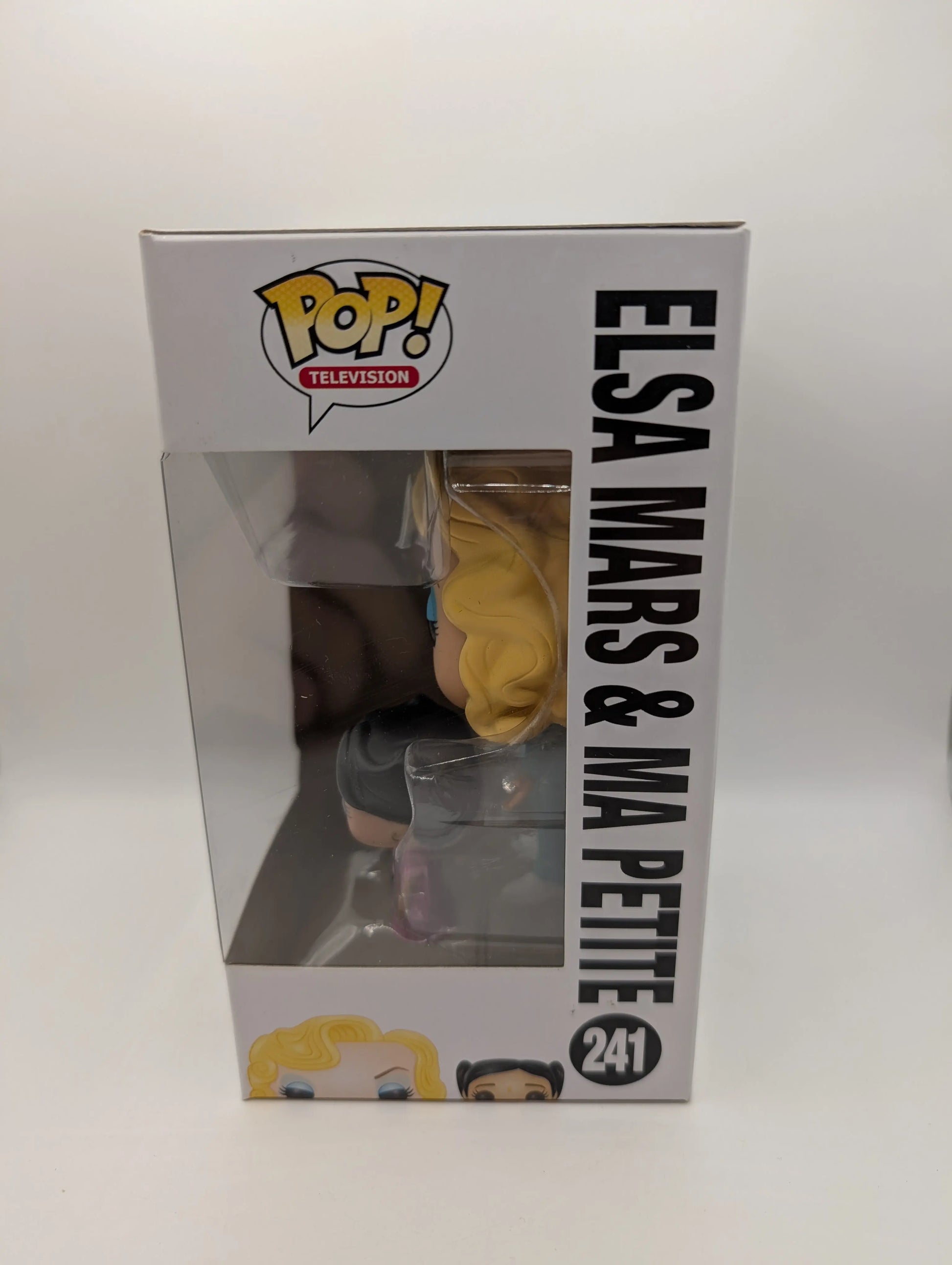 FUNKO POP! AMERICAN HORROR STORY FREAK SHOW ELSA MARS & MA PETITE FRENLY BRICKS - Open 7 Days