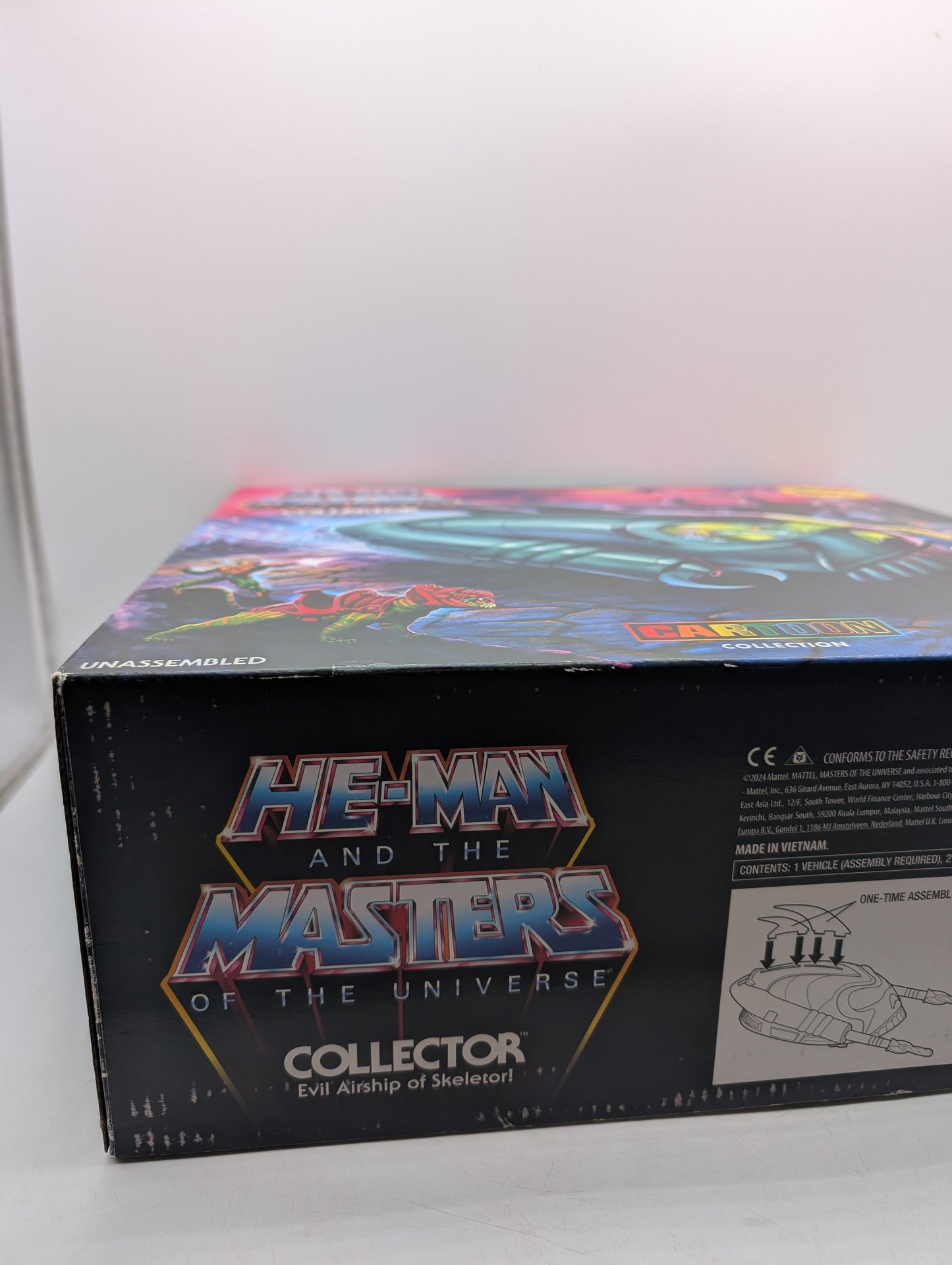 MOTU Origins Collector Vehicle w/ Grip & Claw Accessories Mattel