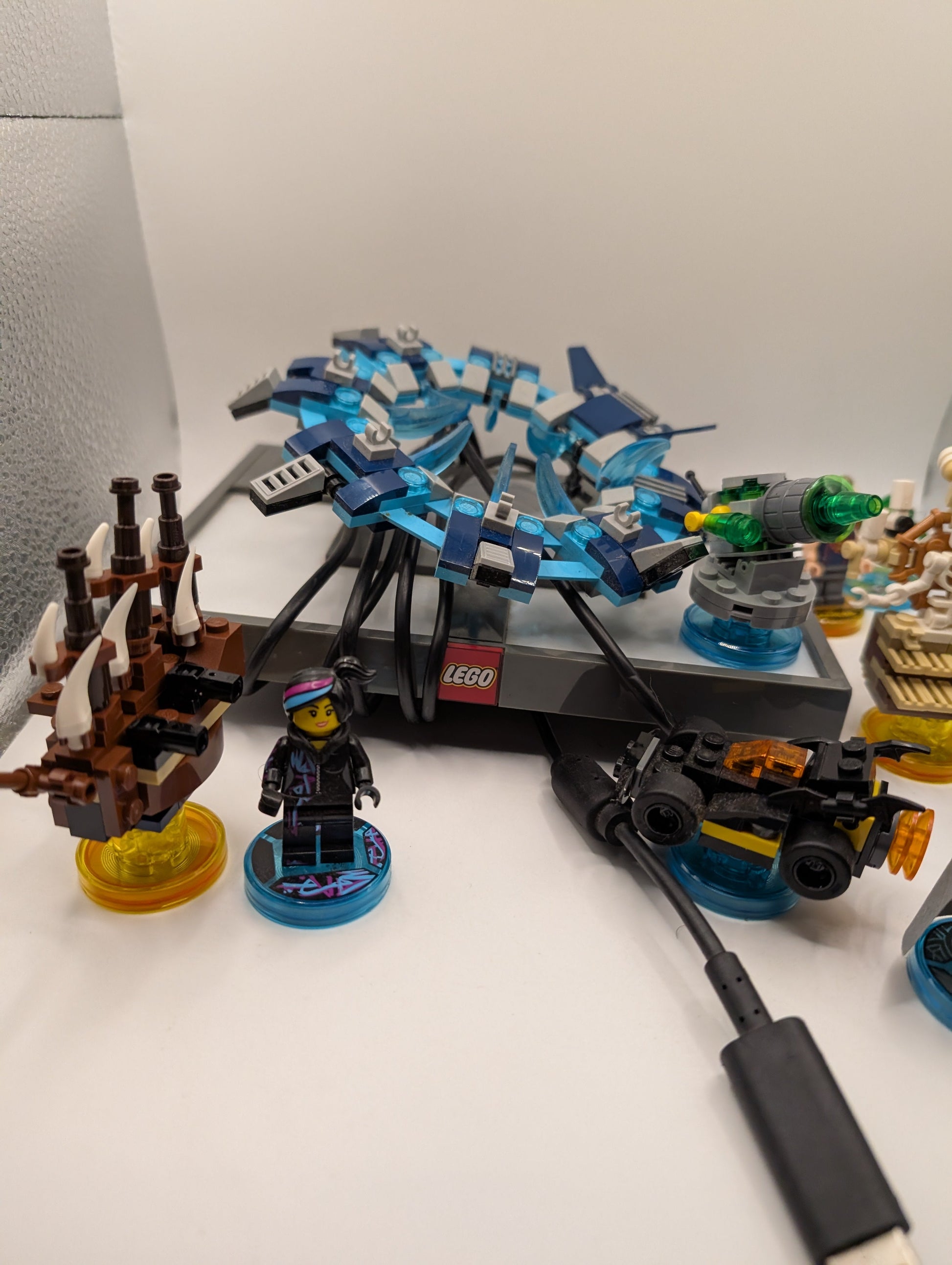 LEGO Dimensions Base + Figures Slimer Batman Gandalf Goonies and more FRENLY BRICKS - Open 7 Days