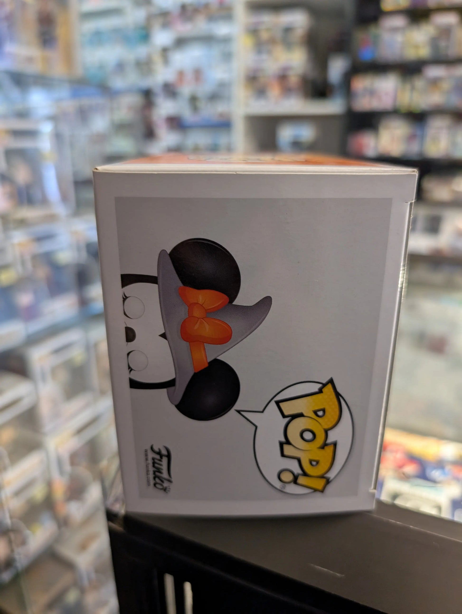 Minnie Mouse - Disney POP! Vinyl - No. 796 FRENLY BRICKS - Open 7 Days