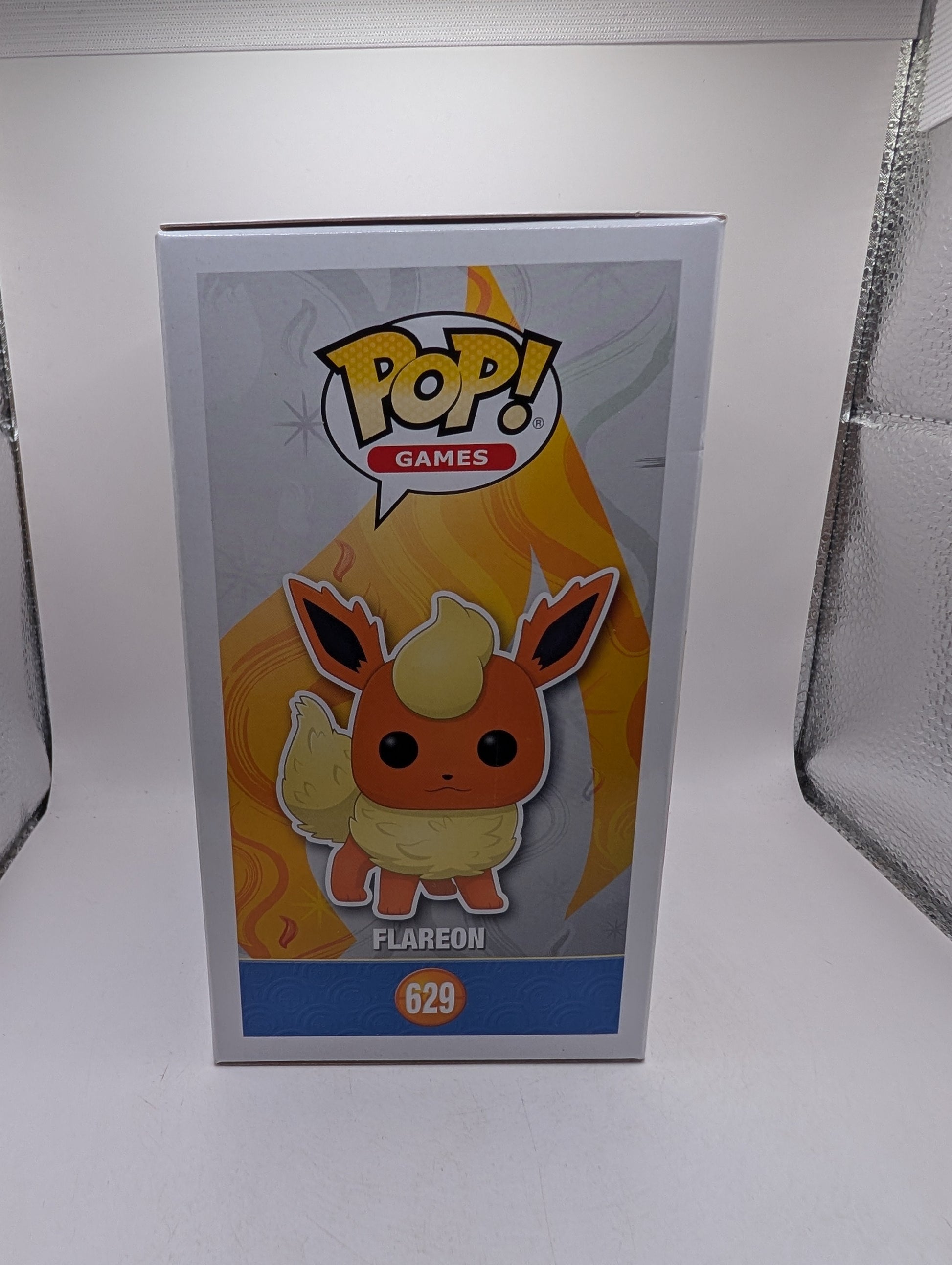 Flareon Diamond Wondrous Convention 2021 - Pokémon POP! Vinyl - No. 629 FRENLY BRICKS - Open 7 Days