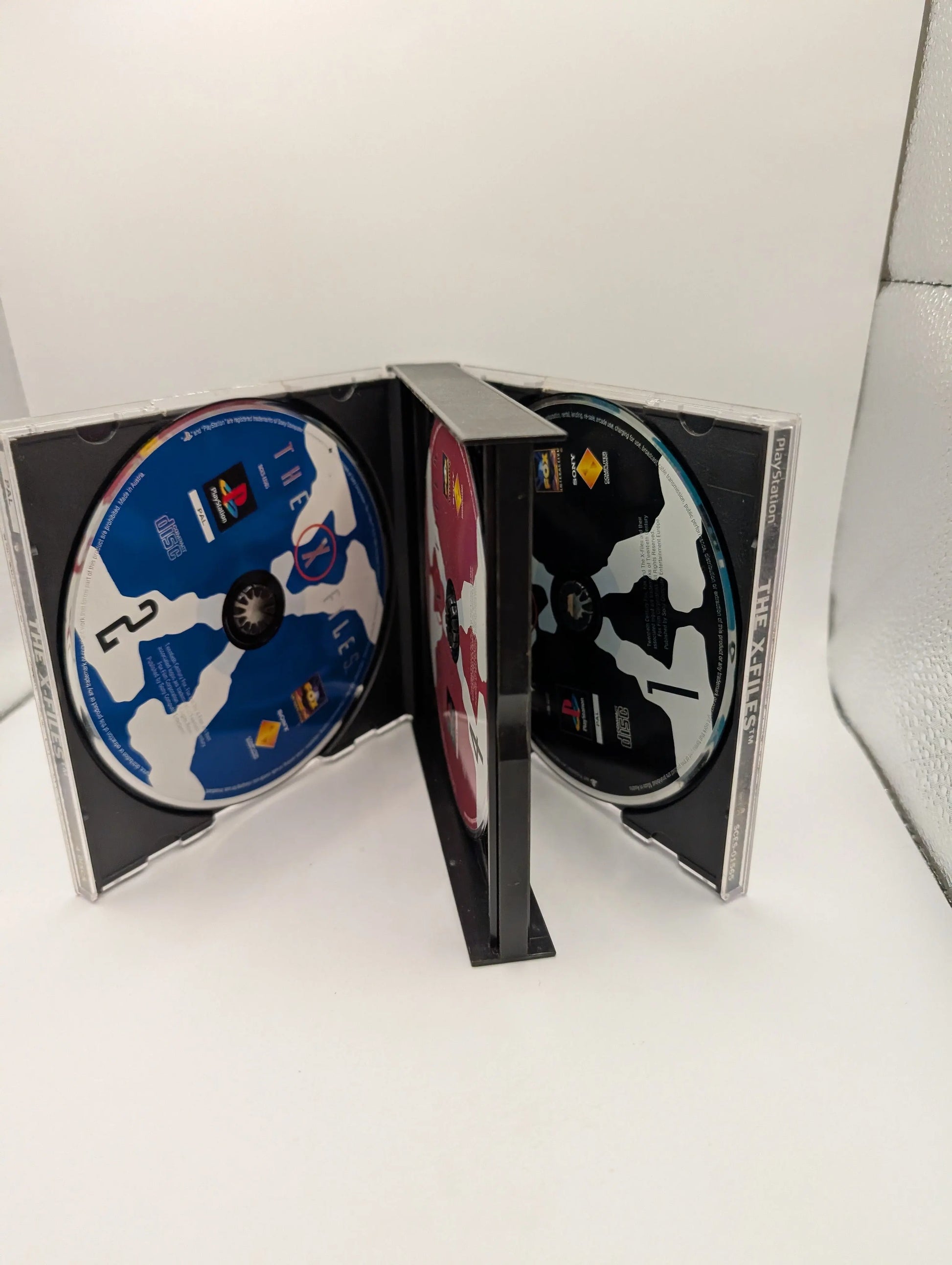 The X-Files Game Sony Playstation - 4 Disc Set - Excellent Condition FRENLY BRICKS - Open 7 Days