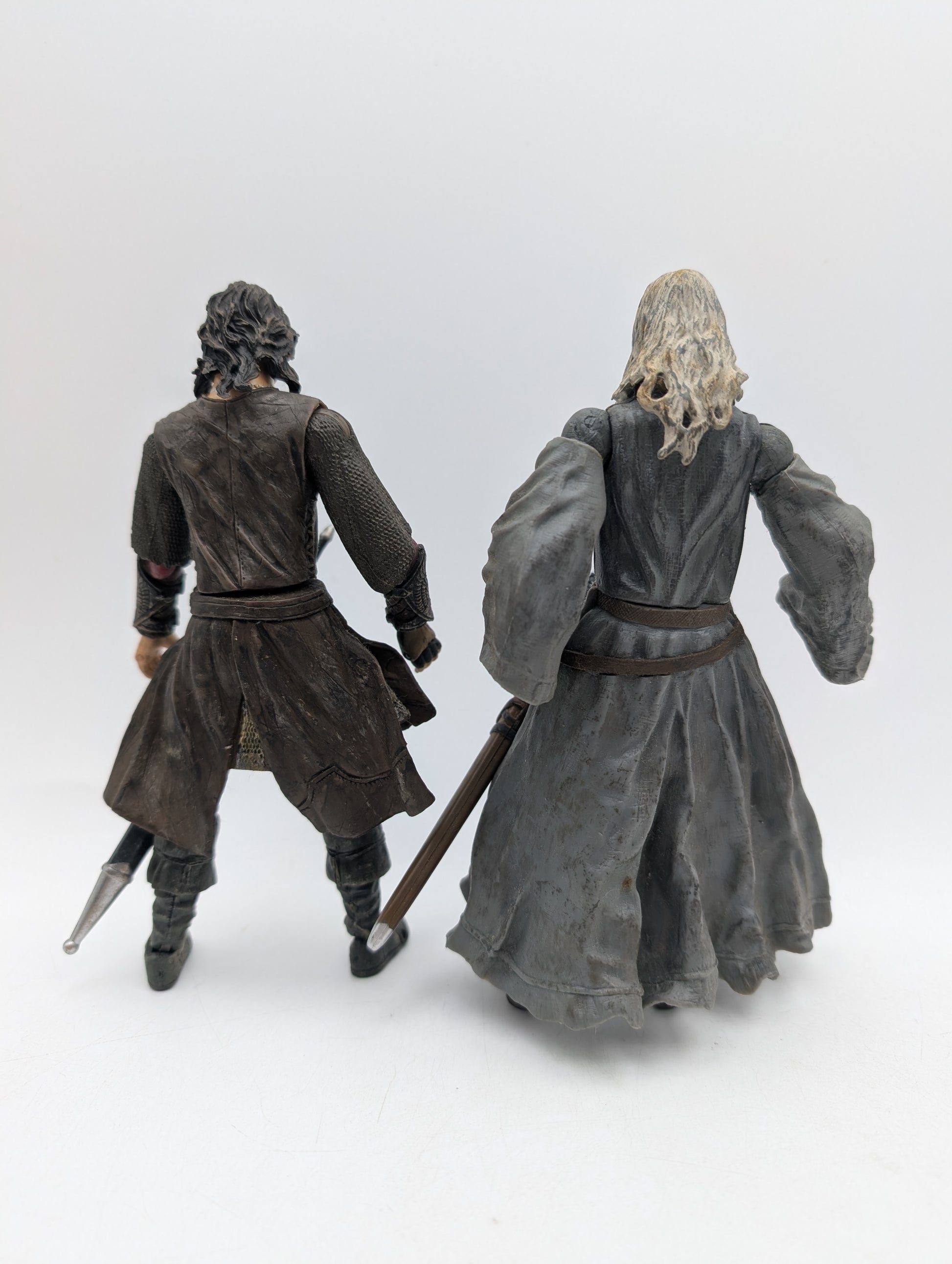 Lord of the Rings Aragorn & Gandalf Action Figures 2004 Toy Biz image 3