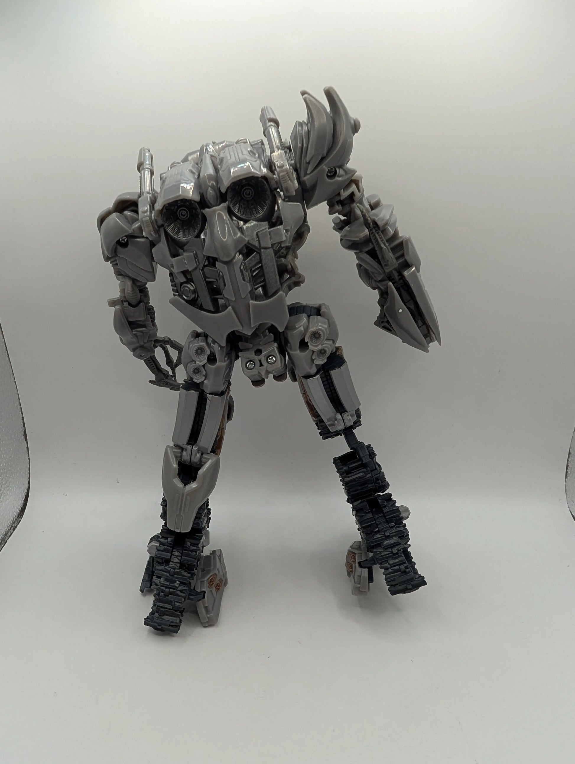 Transformers Megatron Complete SS-13 Studio Series Voyager Class LOOSE action figure FRENLY BRICKS - Open 7 Days