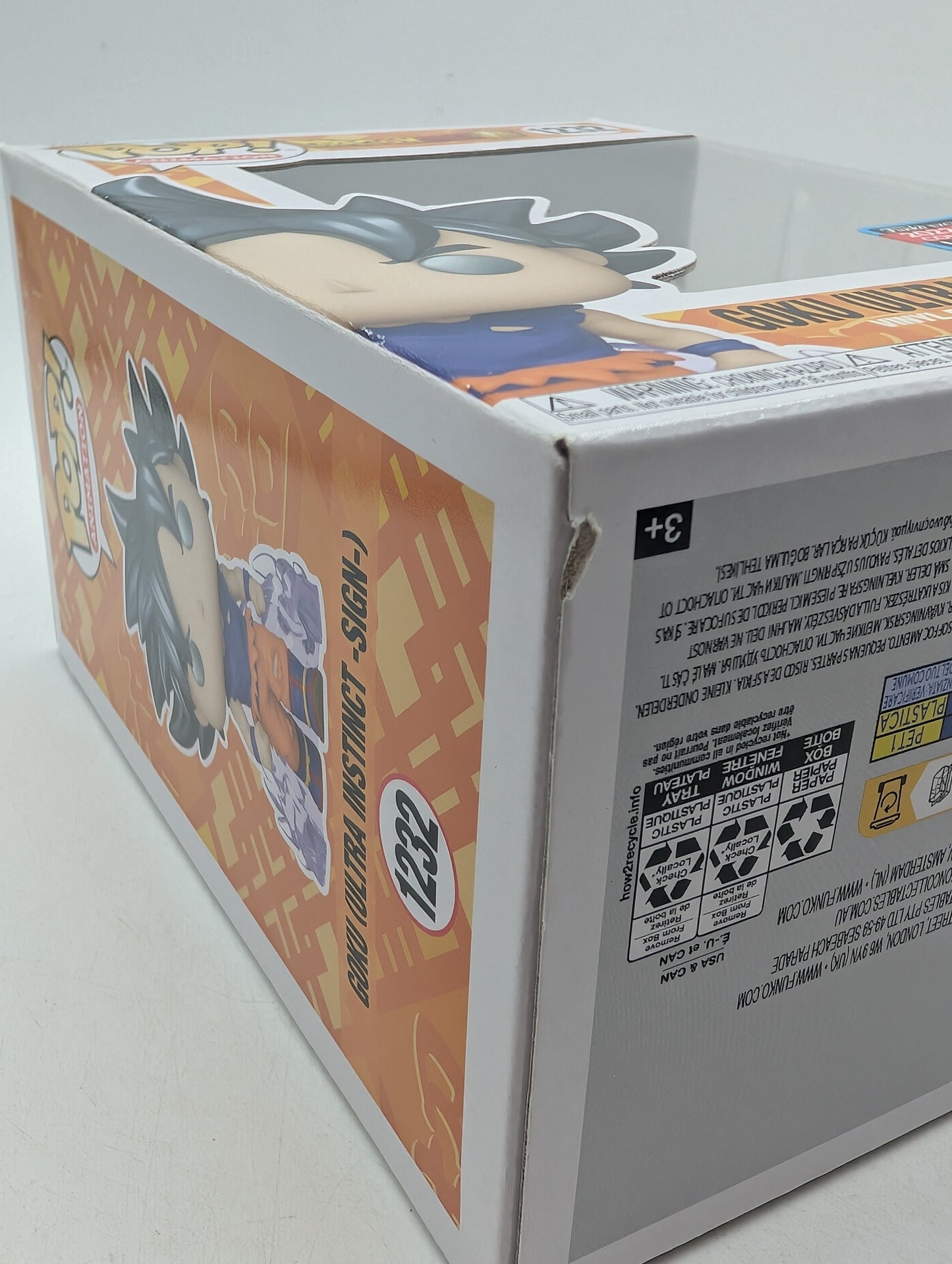 Funko Pop! Dragon Ball Goku Ultra Instinct Sign #1232 2022 Fall NYCC