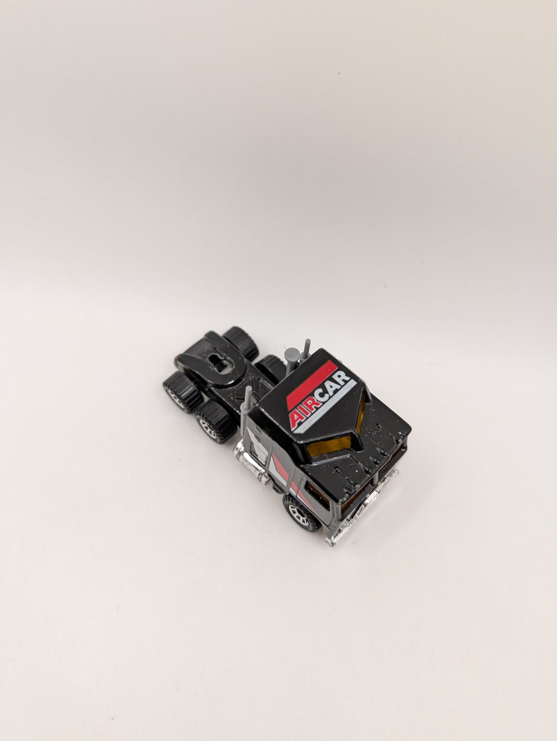 Matchbox 1981 Kenworth Truck Hauler Air Car Black Diecast 1:90 Thailand Semi FRENLY BRICKS - Open 7 Days