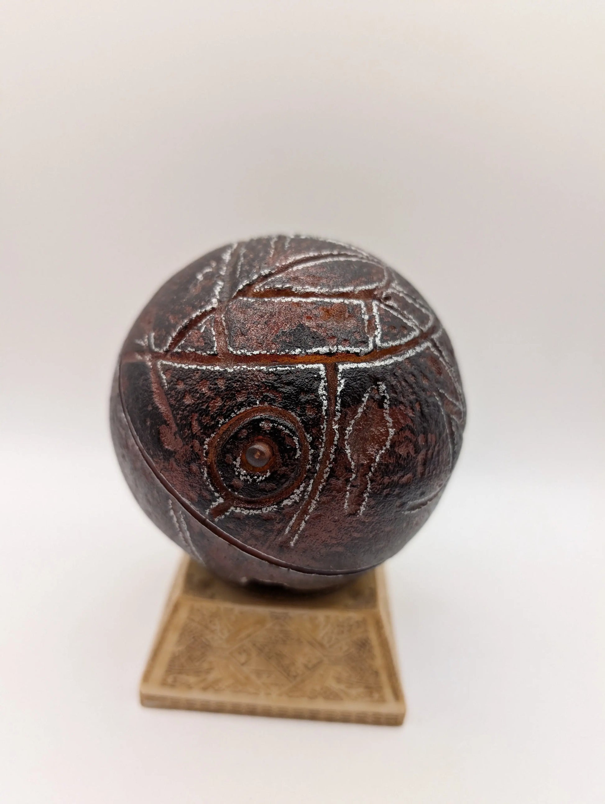 Assassin's Creed Apple Of Eden Collectible - 2016 Movie Version No Box FRENLY BRICKS - Open 7 Days