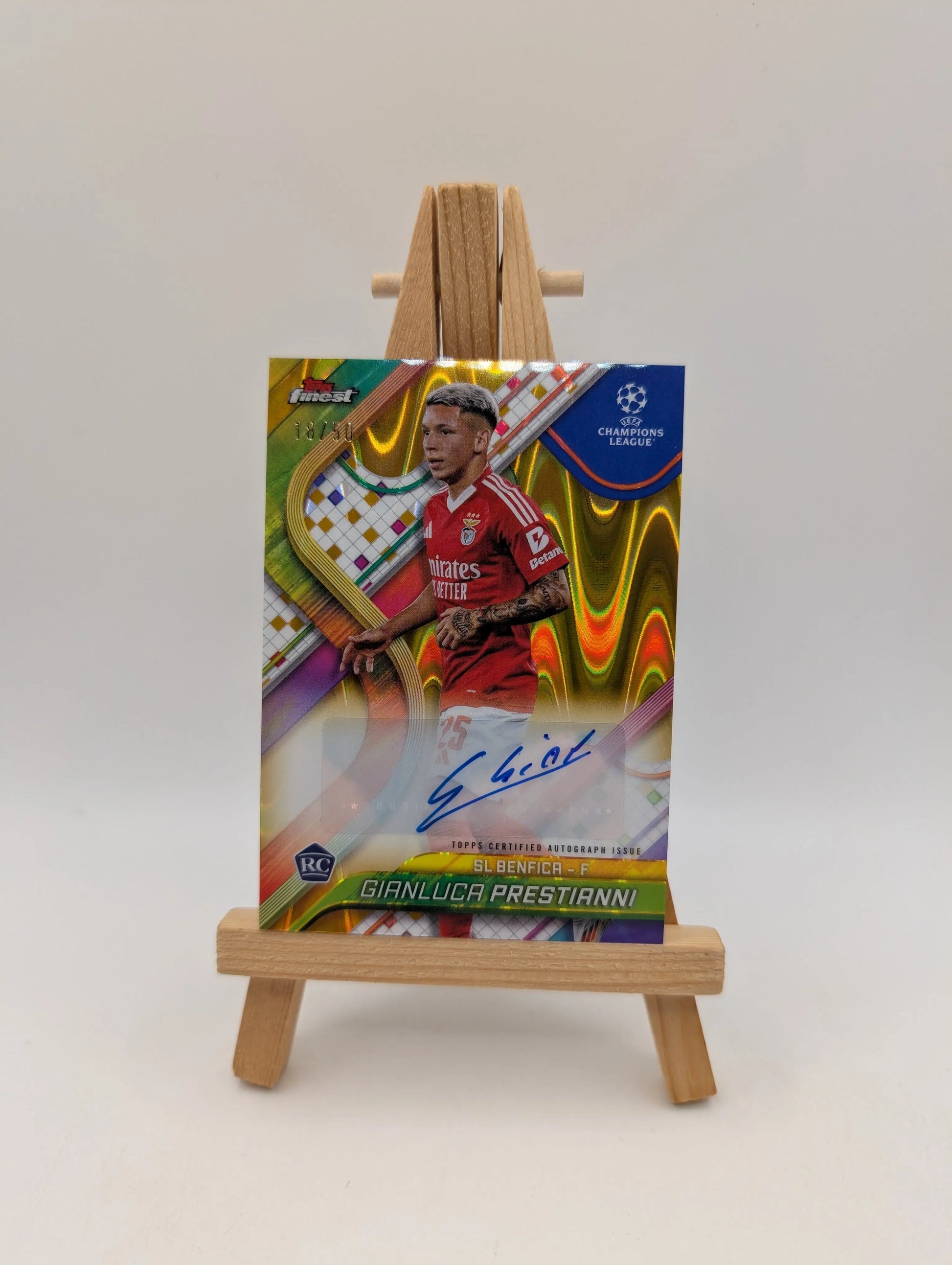 /50 Gianluca Prestianni 2024/25 Topps Finest UEFA Soccer RC Gold Ref. Auto FRENLY BRICKS - Open 7 Days