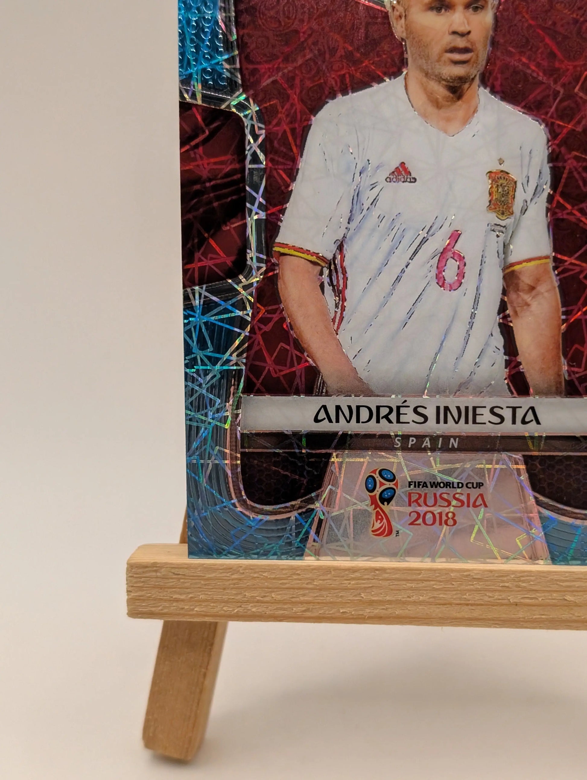 Prizm World Cup 2018 Andres Iniesta Spain Light Blue Lazer /125 FRENLY BRICKS - Open 7 Days