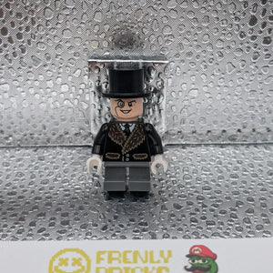 Lego Super Heroes Minifigure DC Batman The Penguin 76010 Rare Two Fur FRENLY BRICKS - Open 7 Days