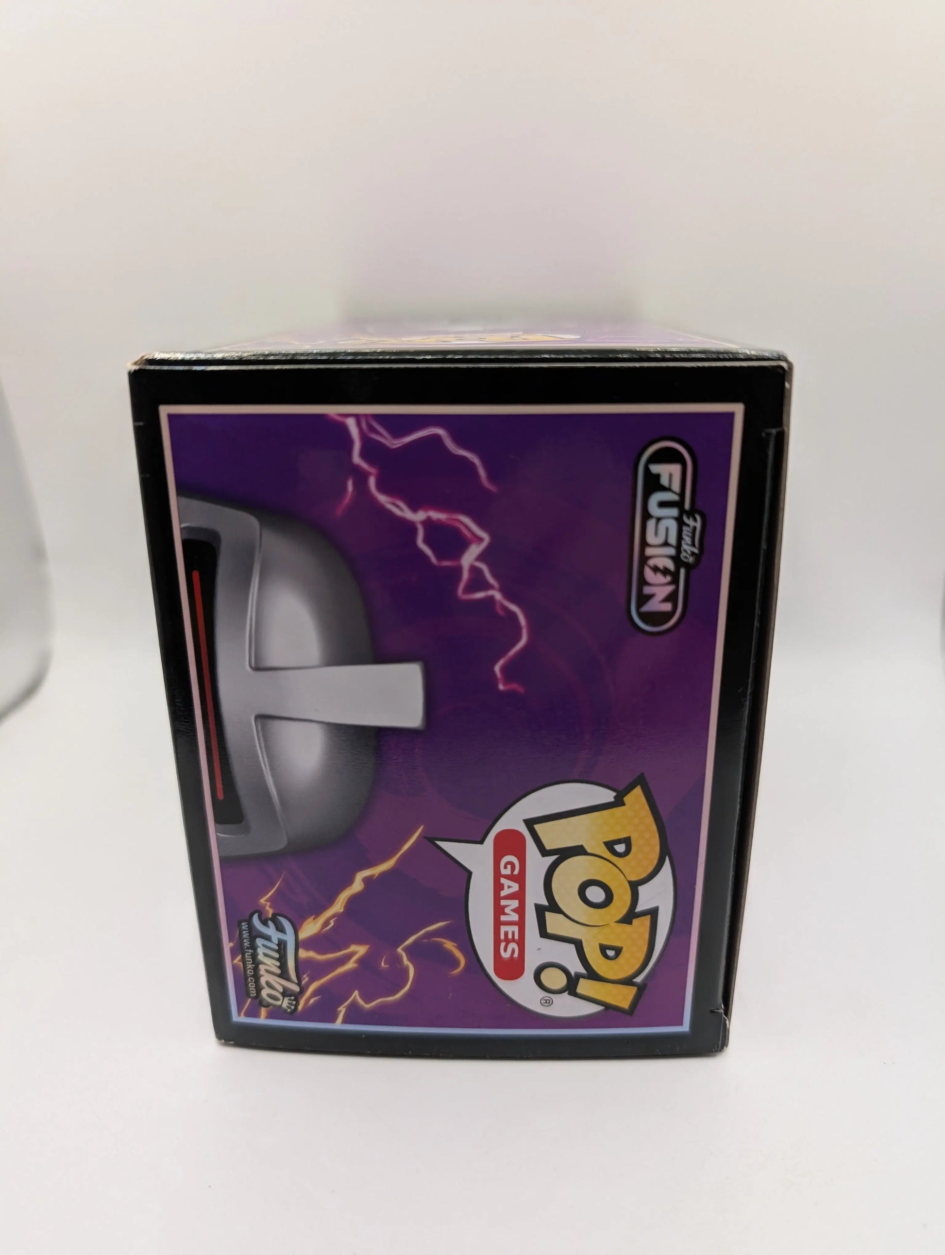 Funko Fusion - Cylon Pop! Vinyl Figure #998 FRENLY BRICKS - Open 7 Days