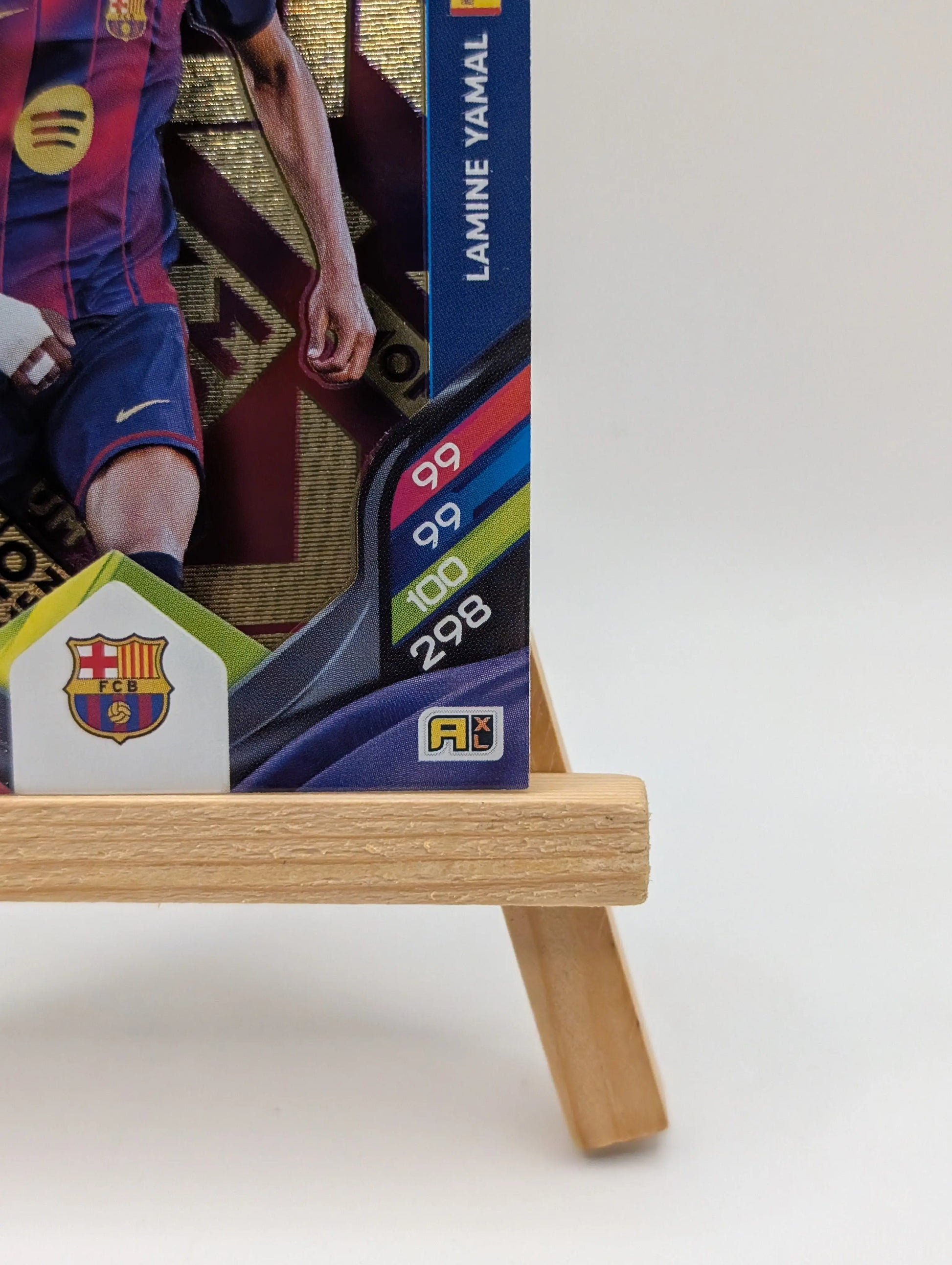 Panini FIFA 365 Adrenalyn XL 2026 Lamine Yamal Momentum Very Rare card FRENLY BRICKS - Open 7 Days