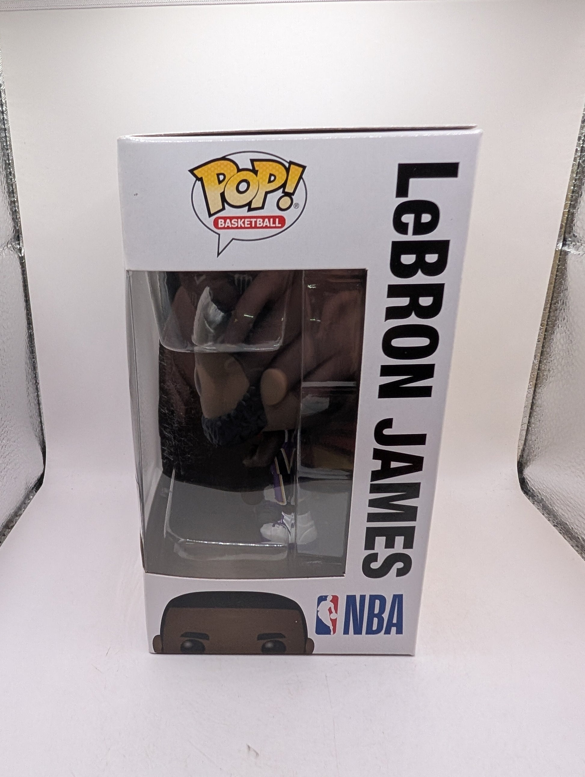 Lakers Lebron James NBA Sports Basketball Funko Pop! Vinyl #66 FRENLY BRICKS - Open 7 Days