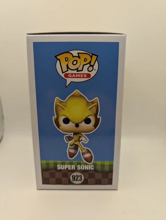 Games Funko Pop - Super Sonic (Chase) - Sonic the Hedgehog - No. 923 FRENLY BRICKS - Open 7 Days