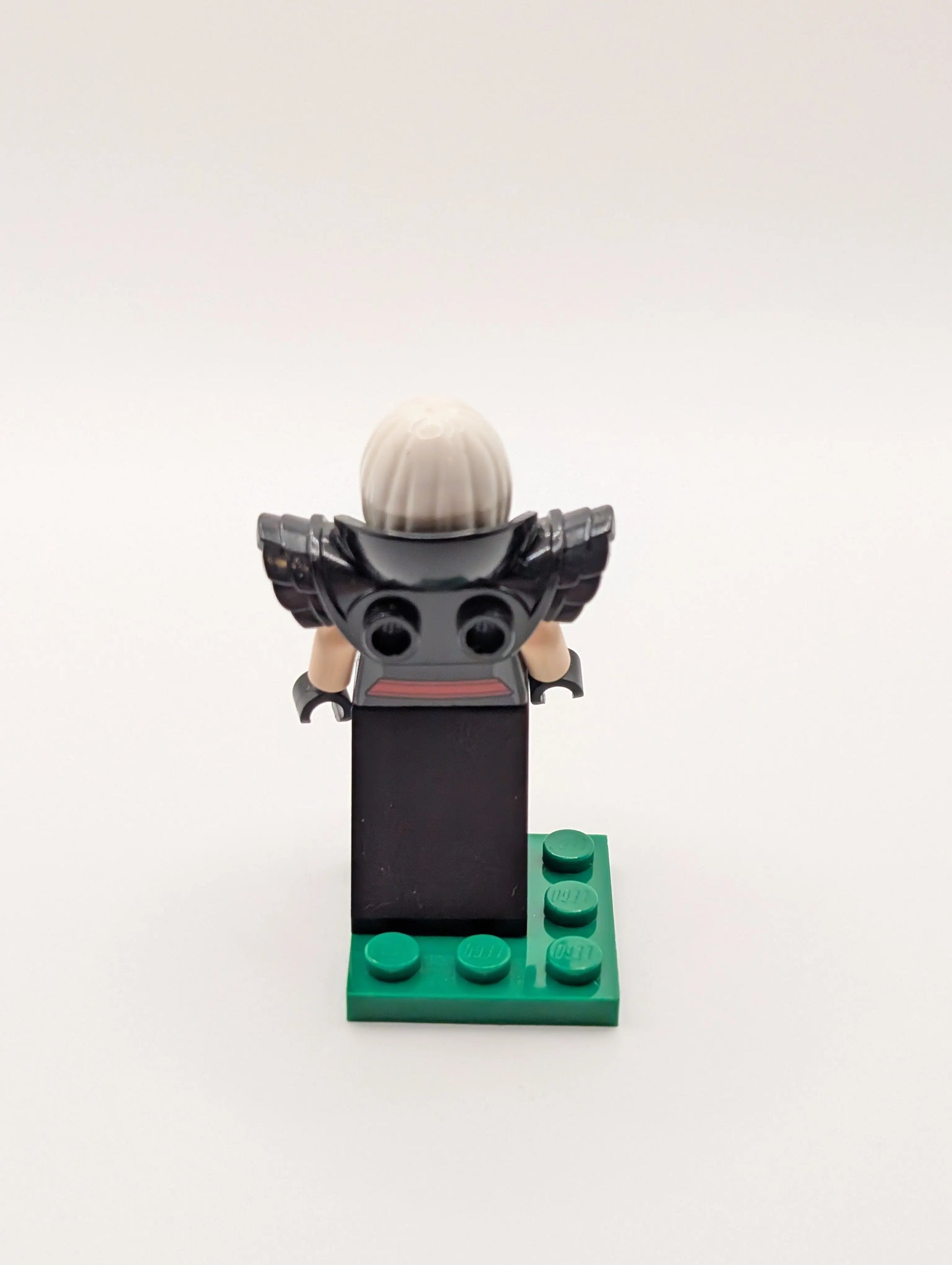 LEGO Magpie Minifigure Villain sh333 DC Comics Super Heroes Batman Movie 70903 FRENLY BRICKS - Open 7 Days