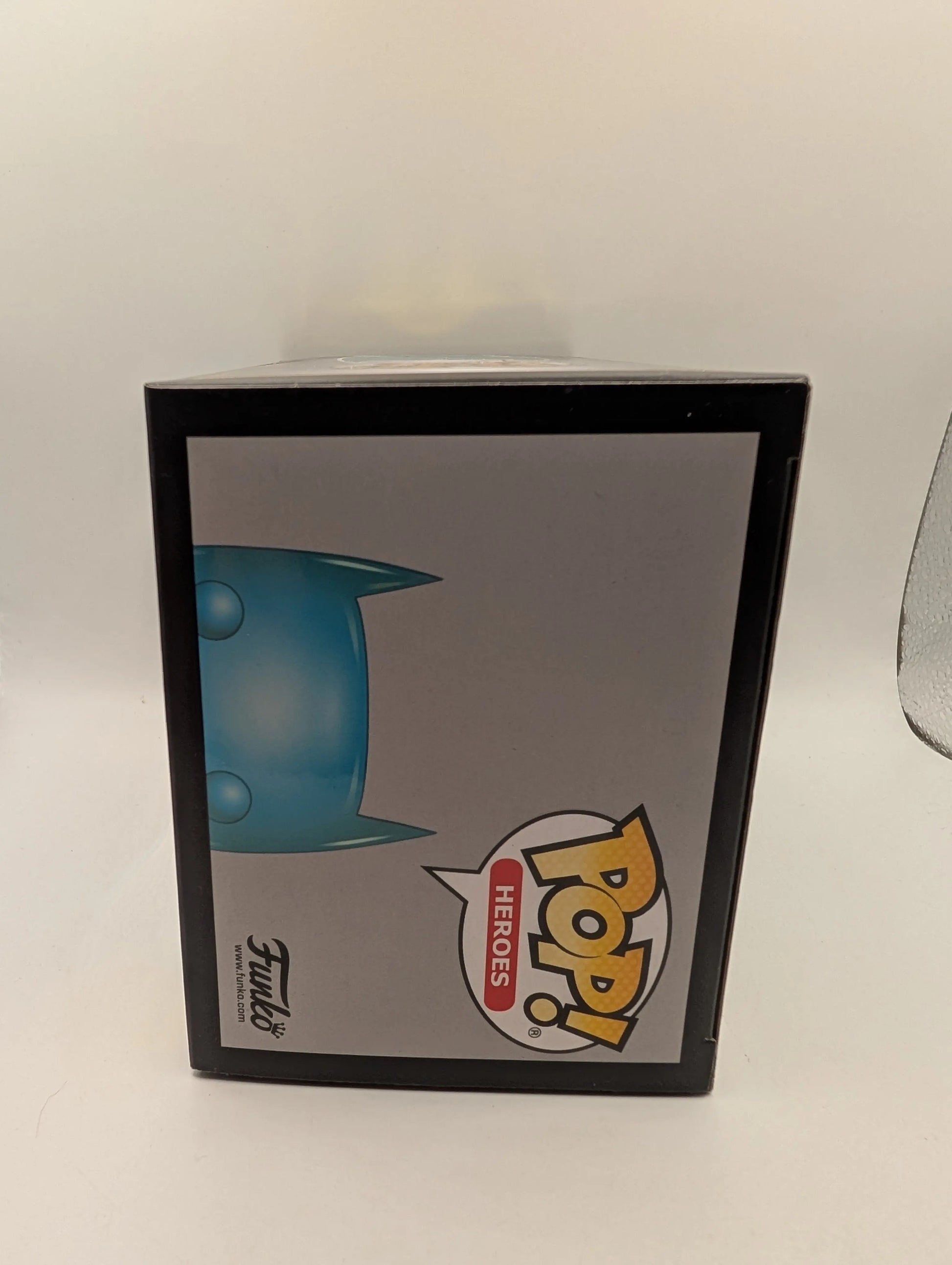 Batman 144 Blue Chrome 2019 Summer Con 80 Years DC Funko Pop Vinyl FRENLY BRICKS - Open 7 Days