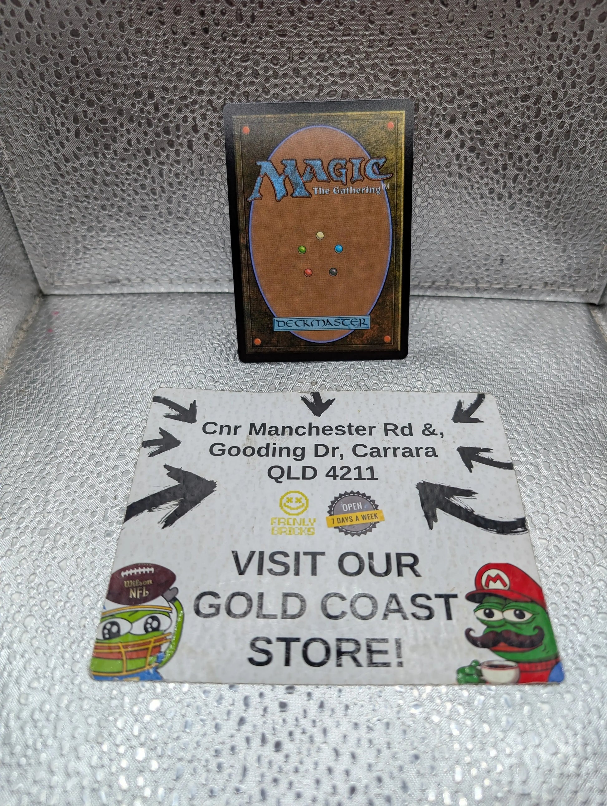 MTG - Foundations Variants - Banner of Kinship (Borderless) - NM/M 0352 FRENLY BRICKS - Open 7 Days