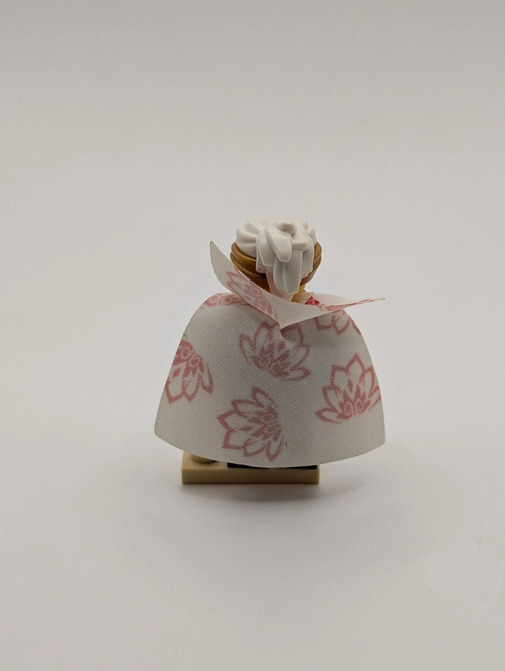 LEGO Ninjago Princess Harumi Minifigure 70643 -  Complete - RARE/RETIRED FRENLY BRICKS - Open 7 Days