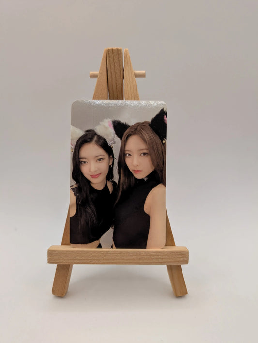 Lia Yuna Unit Official Photocard Itzy Mini Album Cheshire Genuine Kpop FRENLY BRICKS - Open 7 Days