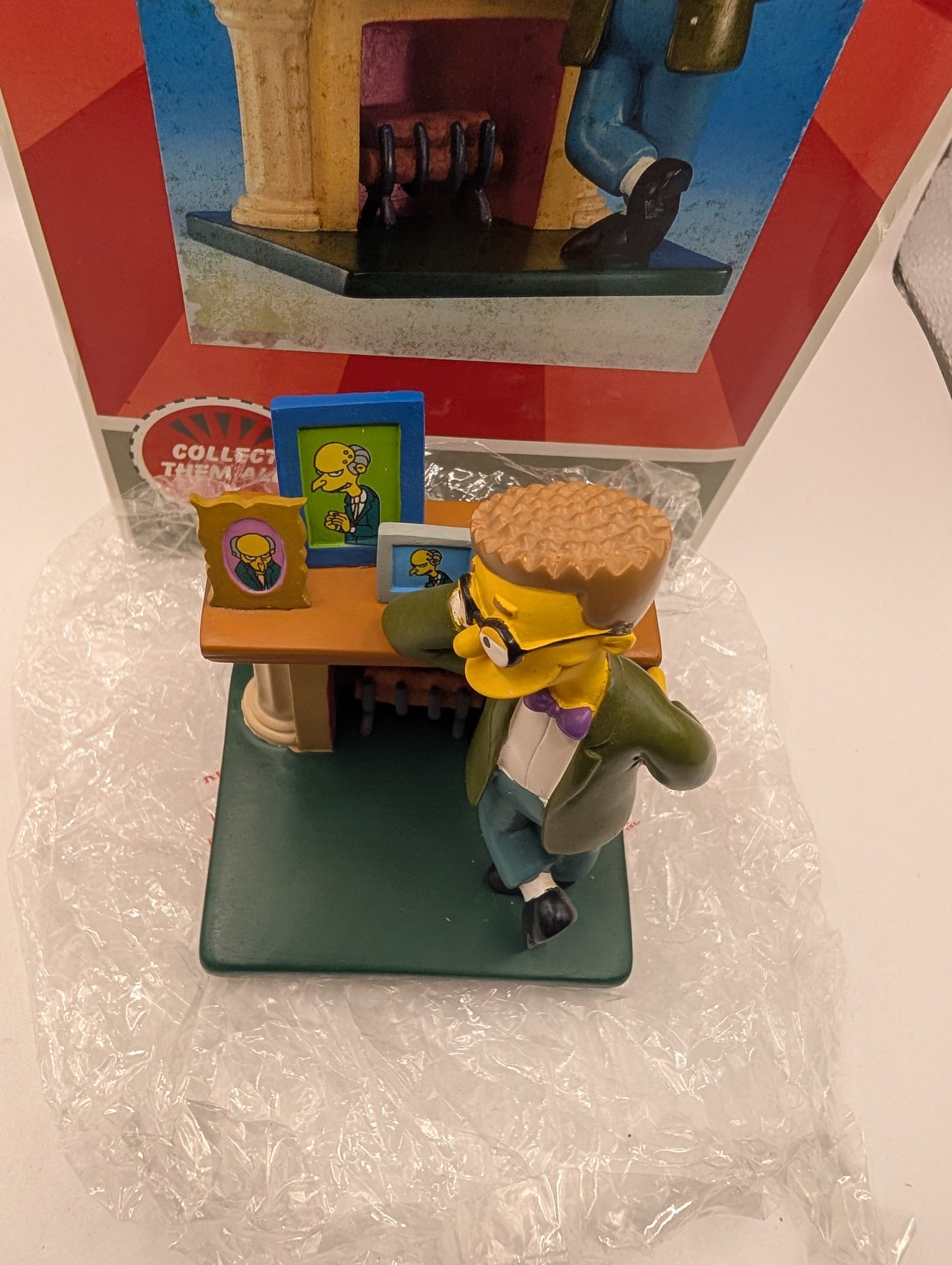 Simpsons Springfield Citizens Genius Sir Smithers Hamilton Collection Sculpture FRENLY BRICKS - Open 7 Days