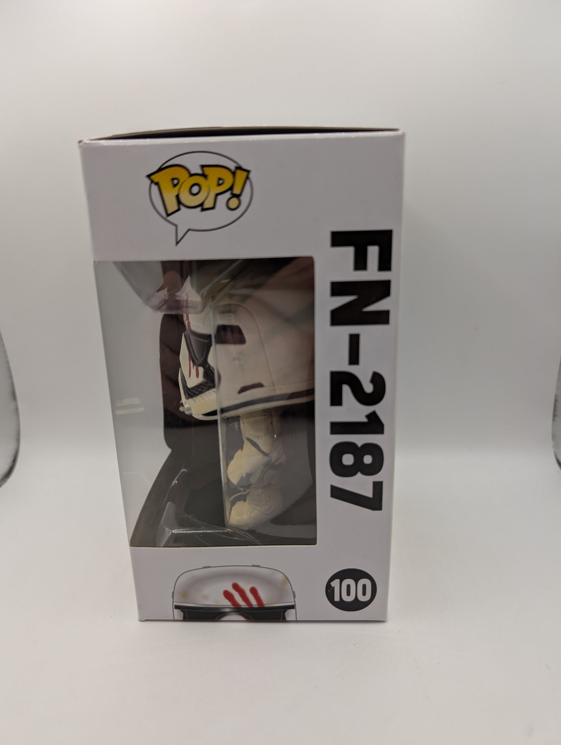 FN-2187 Funko Pop 100 Star Wars The Force Awakens FRENLY BRICKS - Open 7 Days