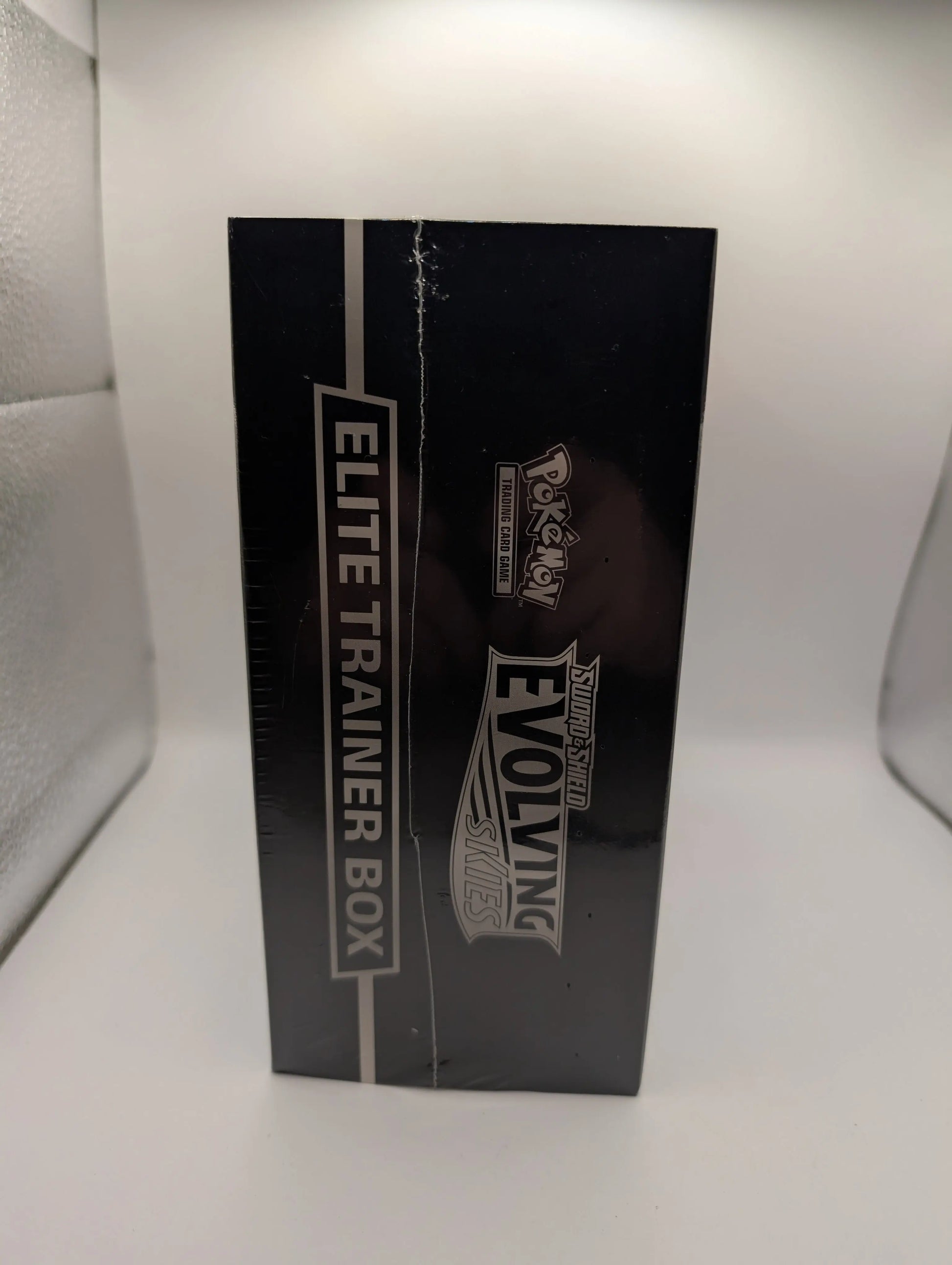 Pokémon TCG: Sword & Shield Evolving Skies Elite Trainer Box ETB Factory Sealed FRENLY BRICKS - Open 7 Days