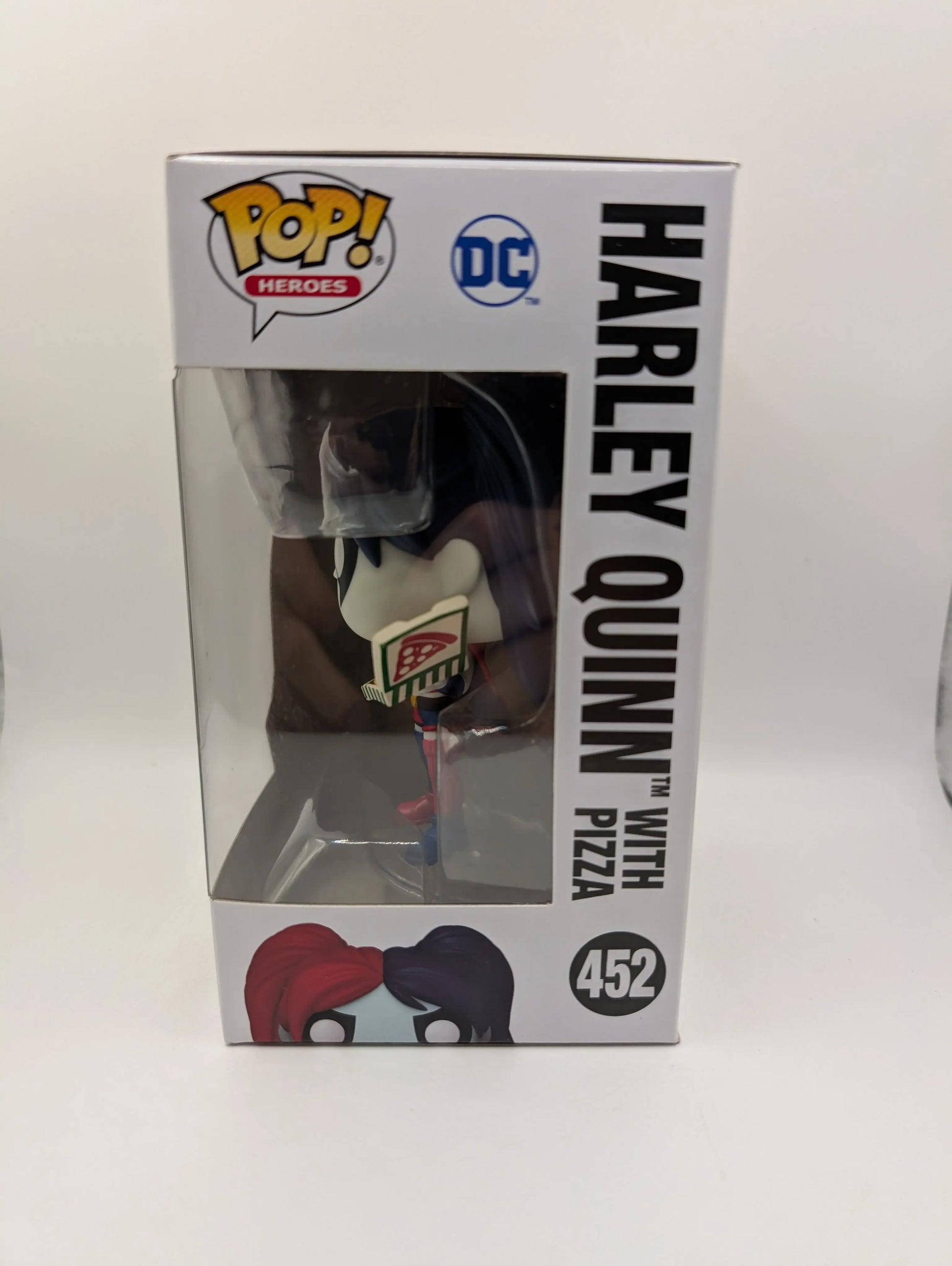 DC Comics - Harley Quinn with Pizza Pop! Vinyl Figure #452 Funko FRENLY BRICKS - Open 7 Days