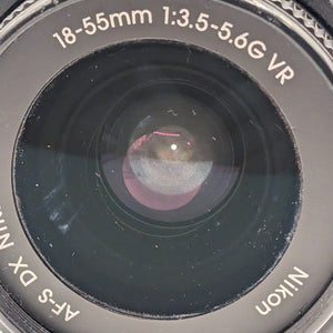 Nikon AF-S Nikkor 18-55mm 1:3.5-5.6 G Lens *As per photos* FRENLY BRICKS - Open 7 Days