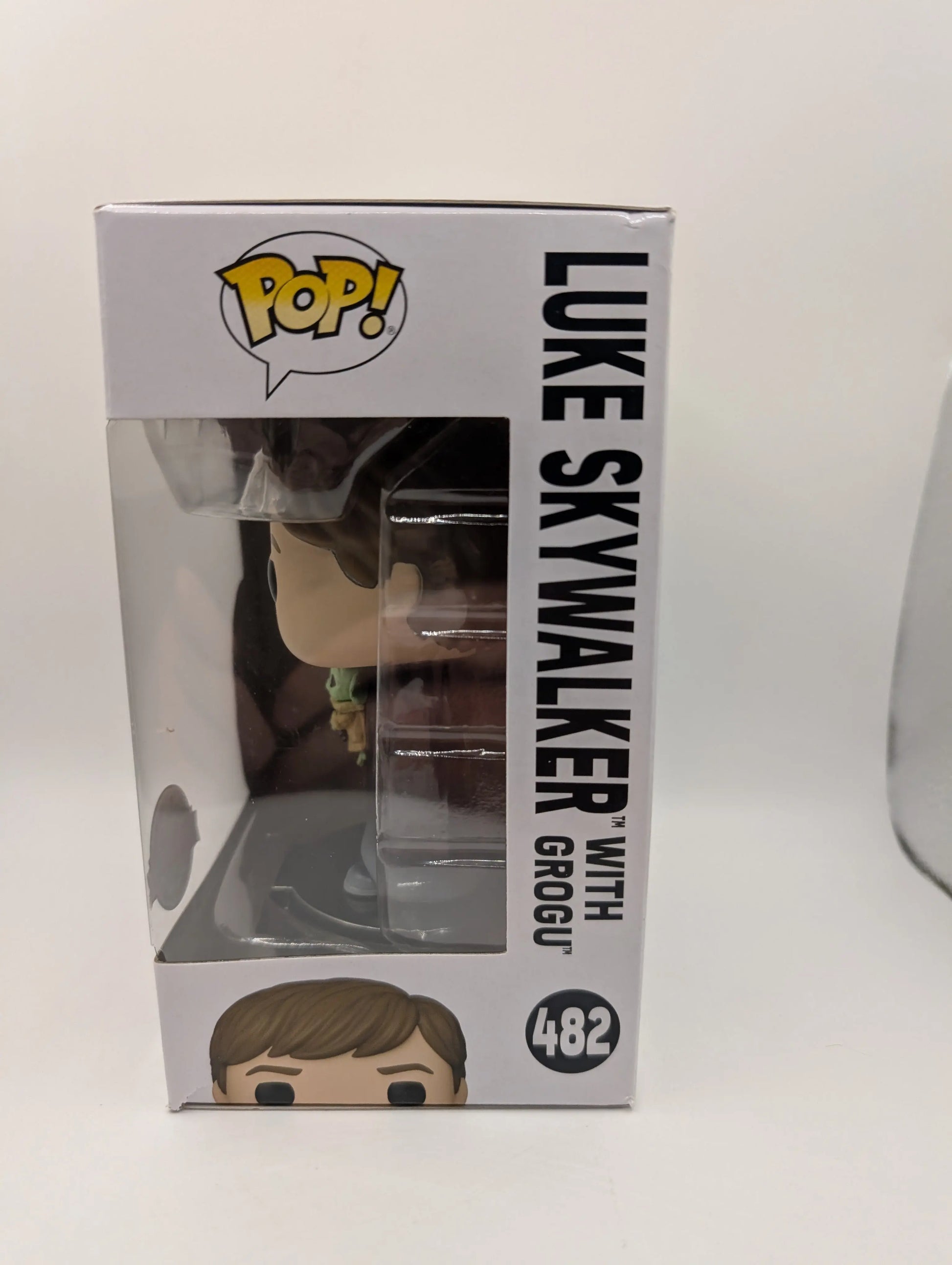 Funko Pop! Vinyl: Star Wars - Luke Skywalker with Grogu #482 FRENLY BRICKS - Open 7 Days