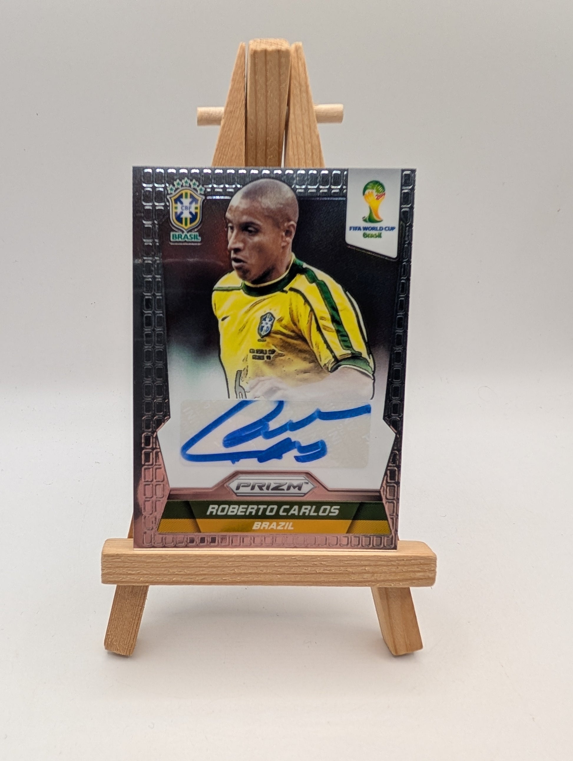 2014 Panini Prizm World Cup - Roberto Carlos  Signature #S-RC (AU) FRENLY BRICKS - Open 7 Days