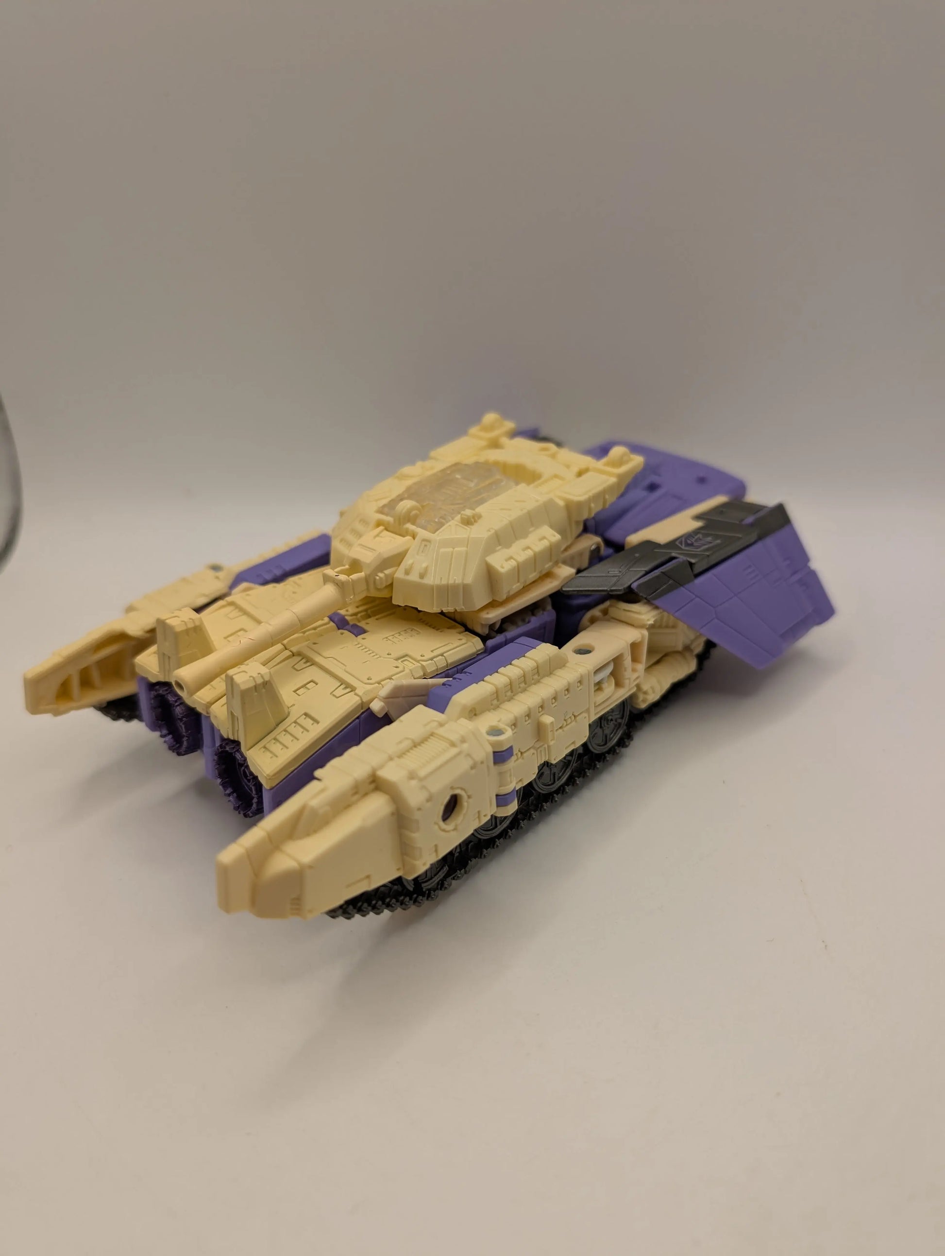 Takaratomy Generations Series Lg59 Blitzwing Japanese Ver. Action Figure Toy FRENLY BRICKS - Open 7 Days