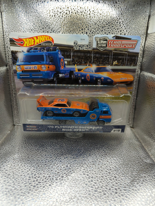 Hot Wheels Car Culture Team Transport '70 Plymouth Superbird Wide Open #18 FRENLY BRICKS - Open 7 Days