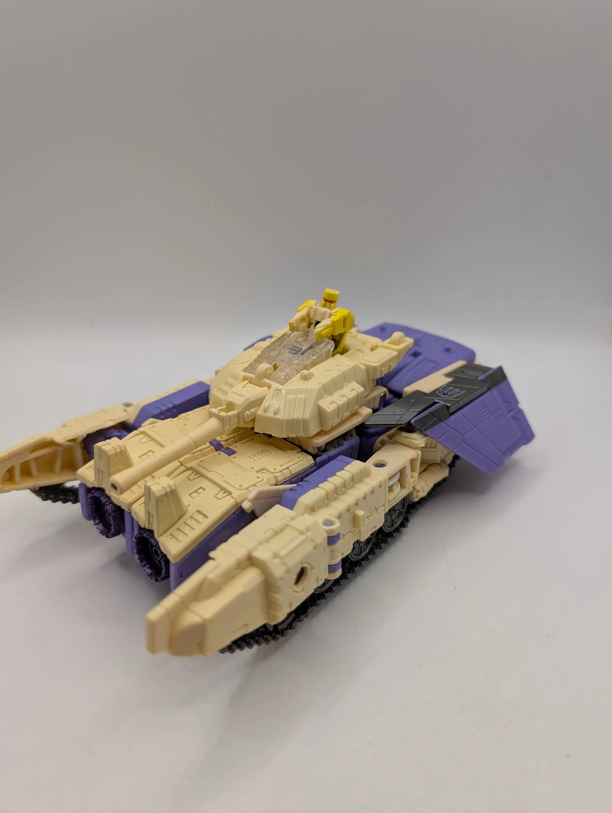 Takaratomy Generations Series Lg59 Blitzwing Japanese Ver. Action Figure Toy FRENLY BRICKS - Open 7 Days