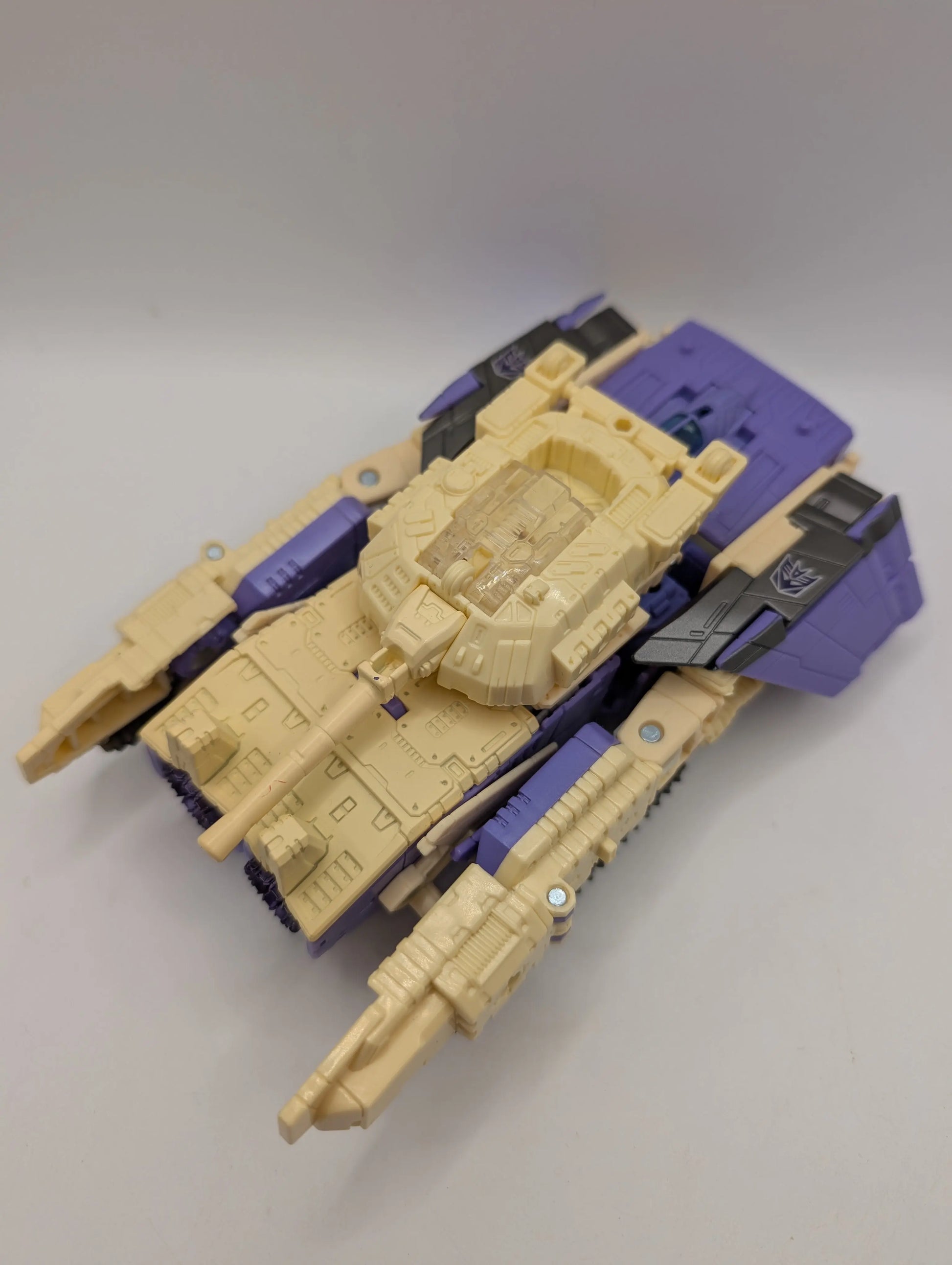 Takaratomy Generations Series Lg59 Blitzwing Japanese Ver. Action Figure Toy FRENLY BRICKS - Open 7 Days