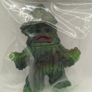 Maxtoys Ultraman Series Zazarn Kaiju Green Limited Sofubi Figure H4.5in FRENLY BRICKS - Open 7 Days