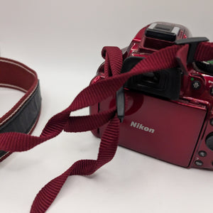 Nikon D5200 Digital Camera Red 24.1 Megapixel 3.2
