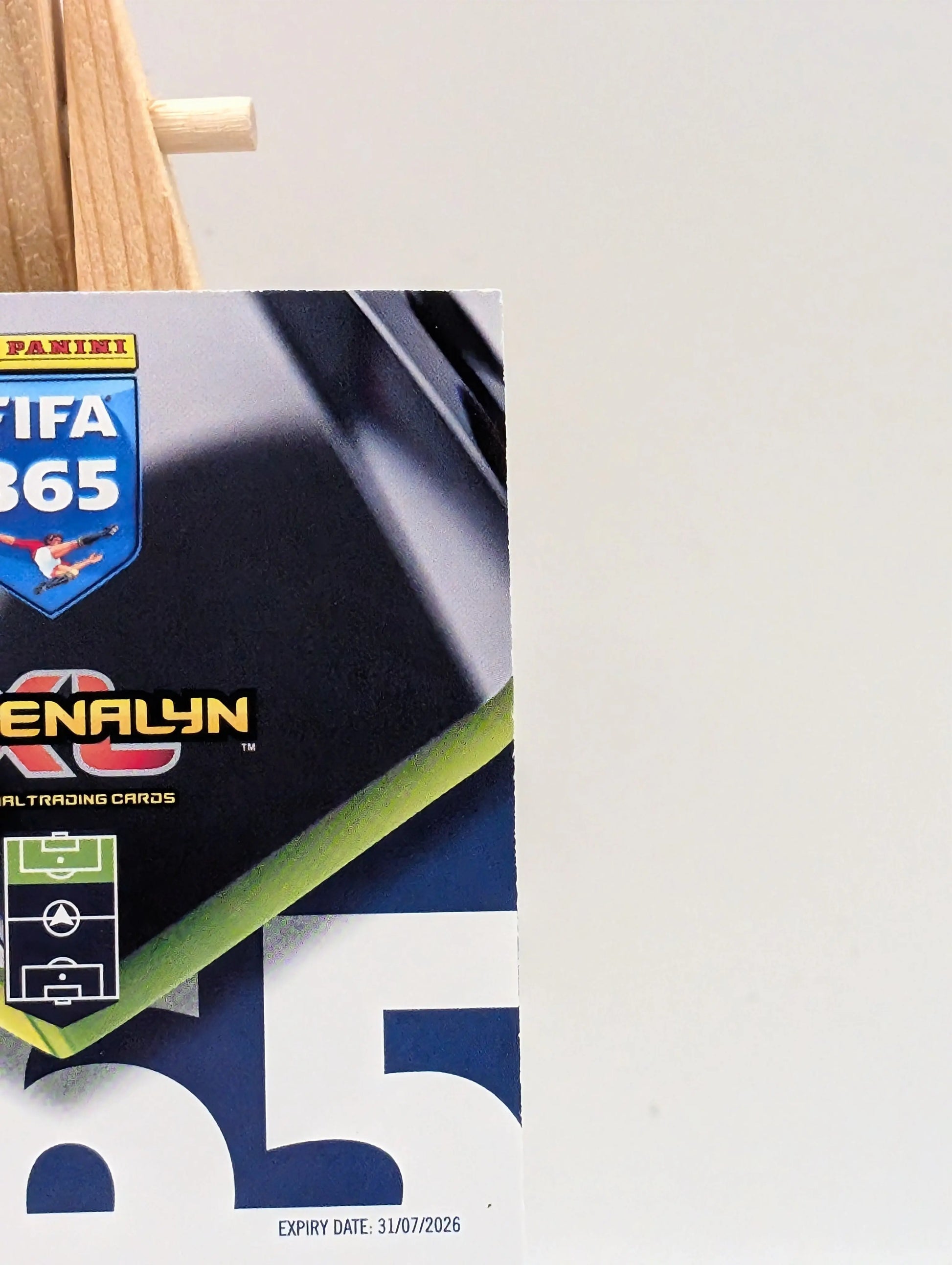 Panini FIFA 365 Adrenalyn XL 2026 Lamine Yamal Momentum Very Rare card FRENLY BRICKS - Open 7 Days