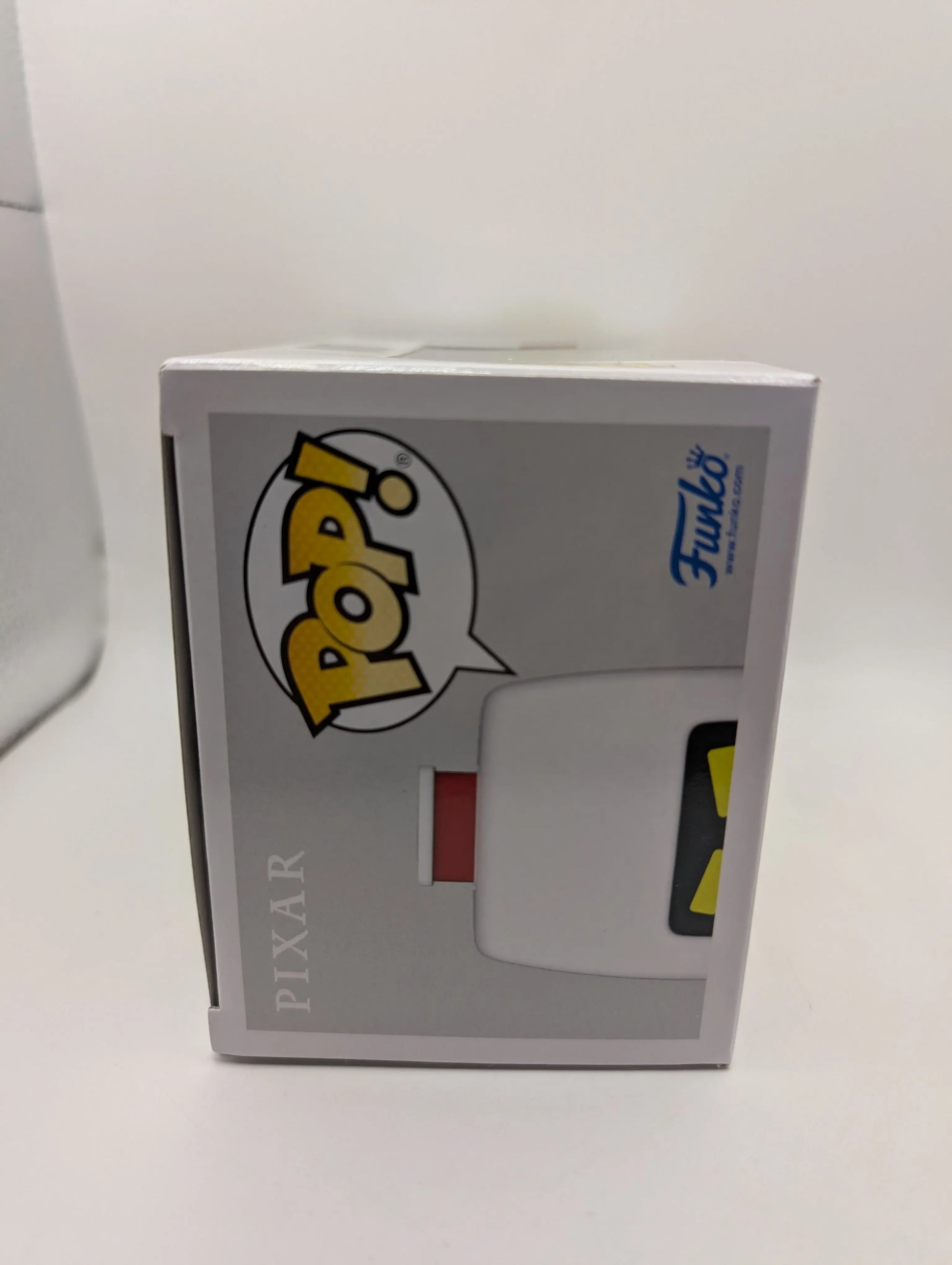 Funko Pop! Disney Pixar Wall-E MO 1117 Limited Chase FRENLY BRICKS - Open 7 Days