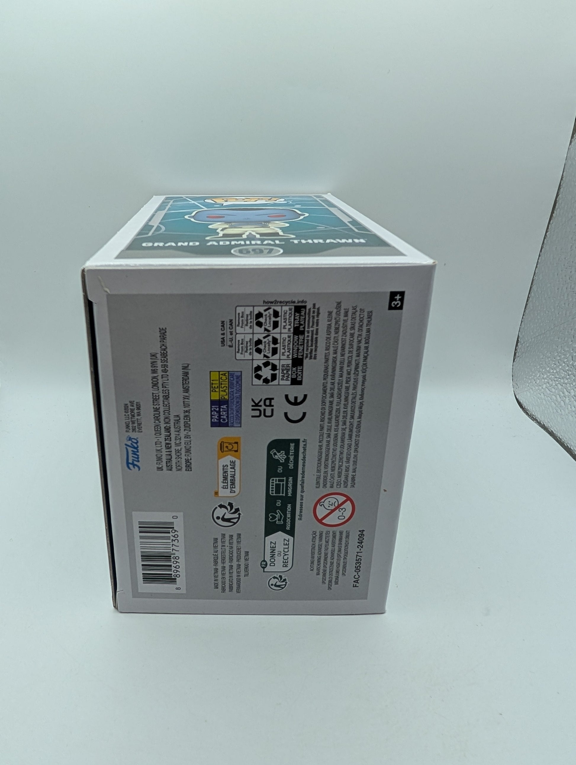 Star Wars - Grand Admiral Thrawn 697  SDCC 2024 Funko Pop Vinyl Figure FRENLY BRICKS - Open 7 Days